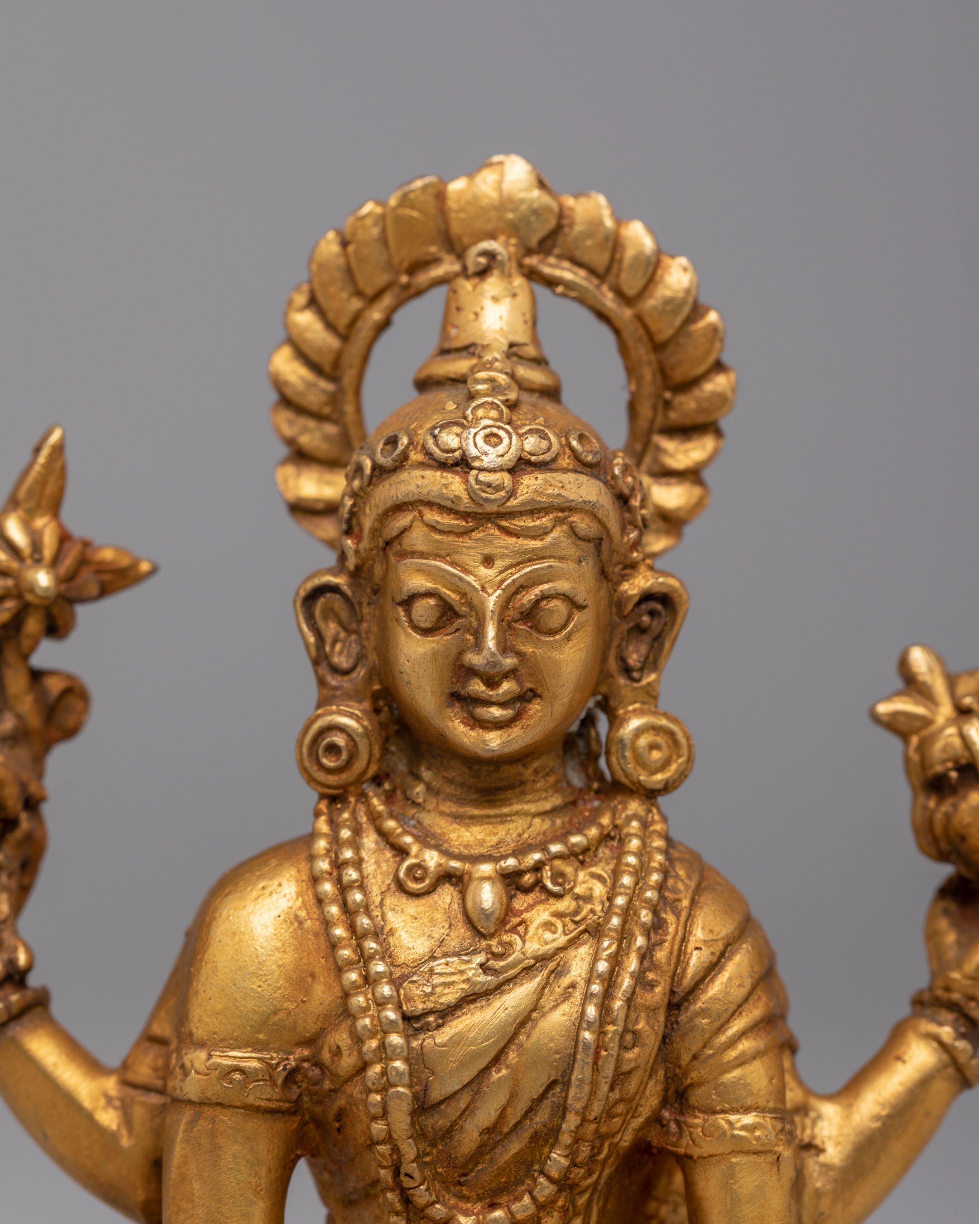 Divine Laxmi Statue | Hindu Goddess of Wealth