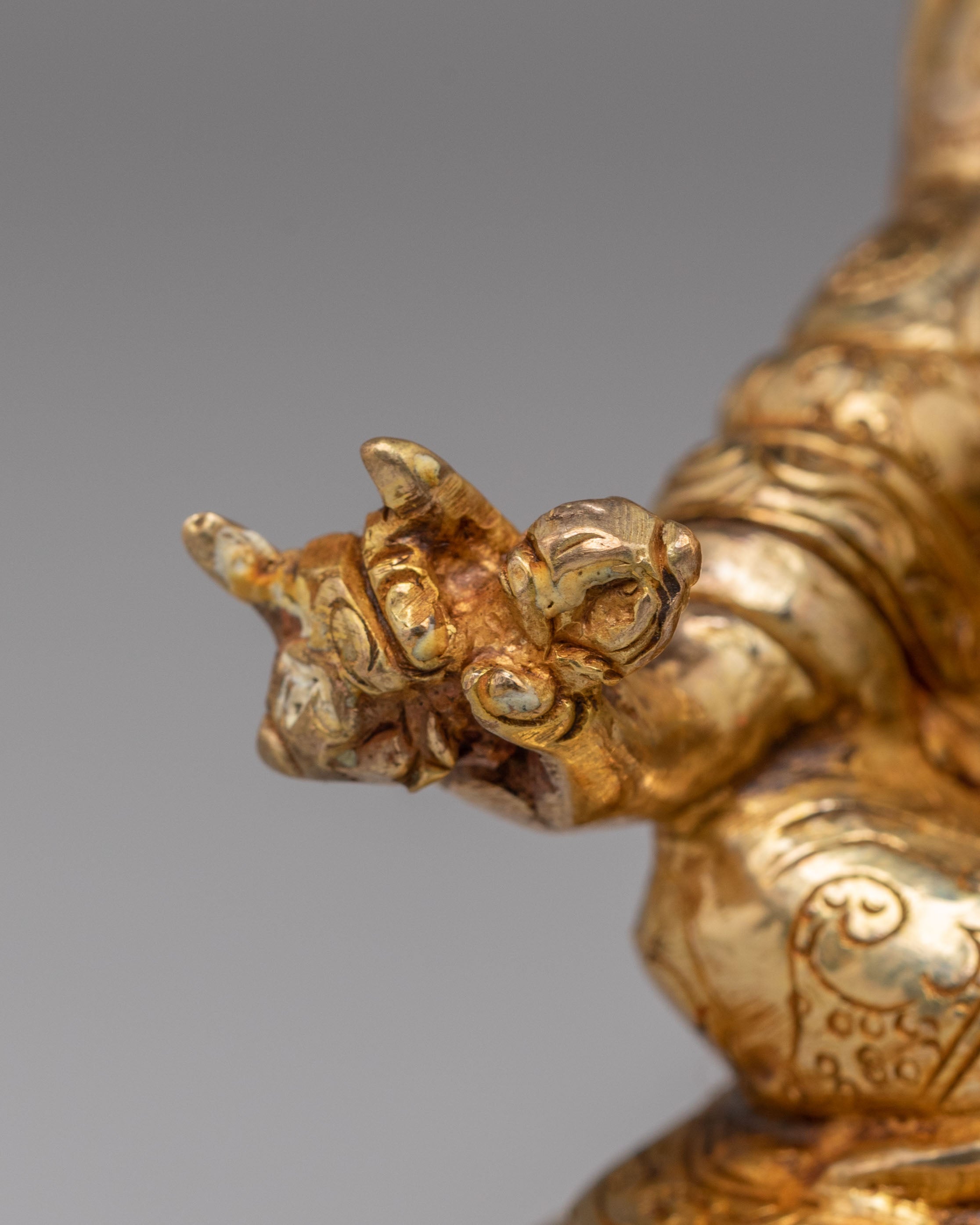 Spiritual Guru Rinpoche Statue | Padmasambhava Tibetan Deity