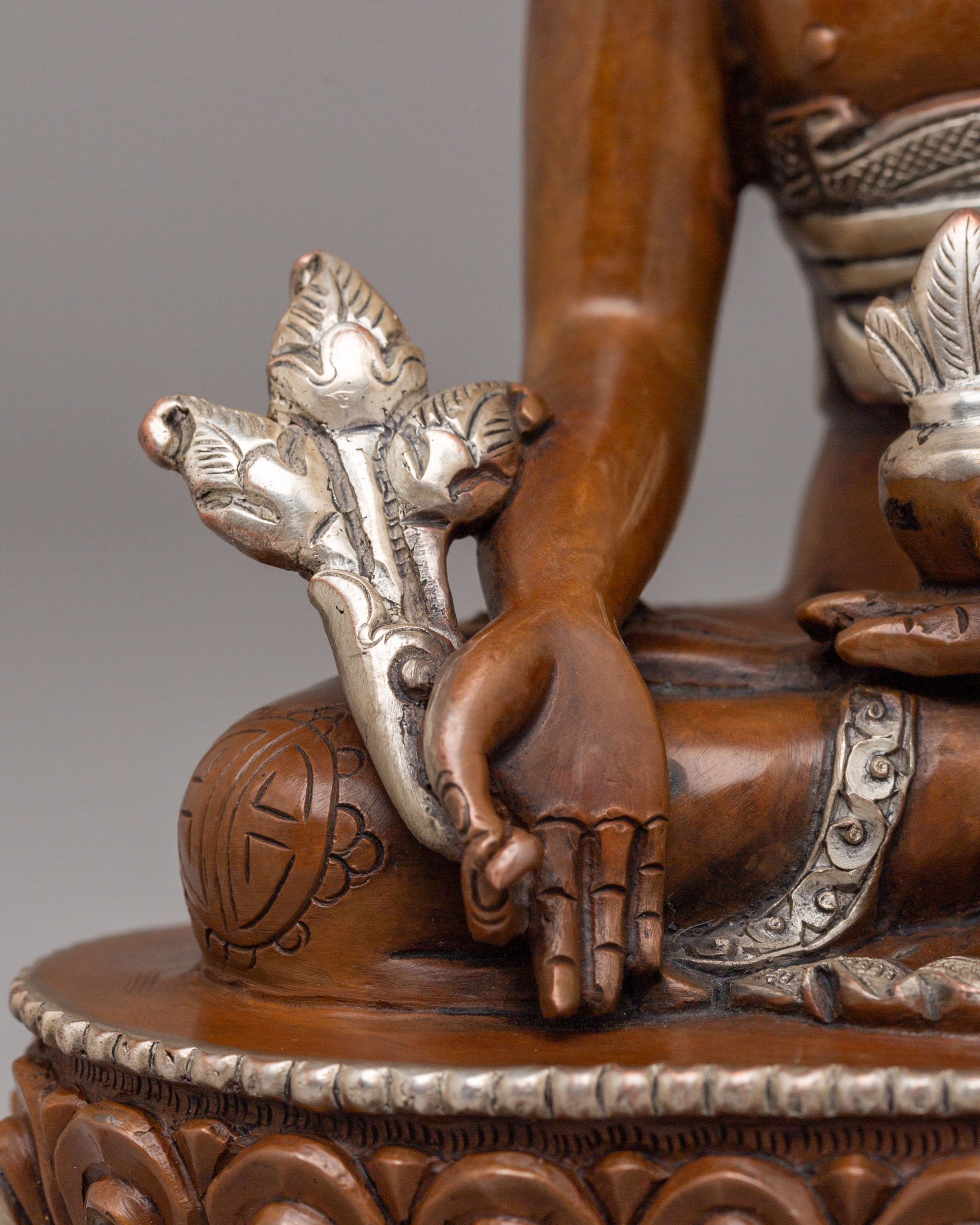 Spiritual Tibetan Medicine Buddha Statue | Handcrafted Healing Deity Sculpture