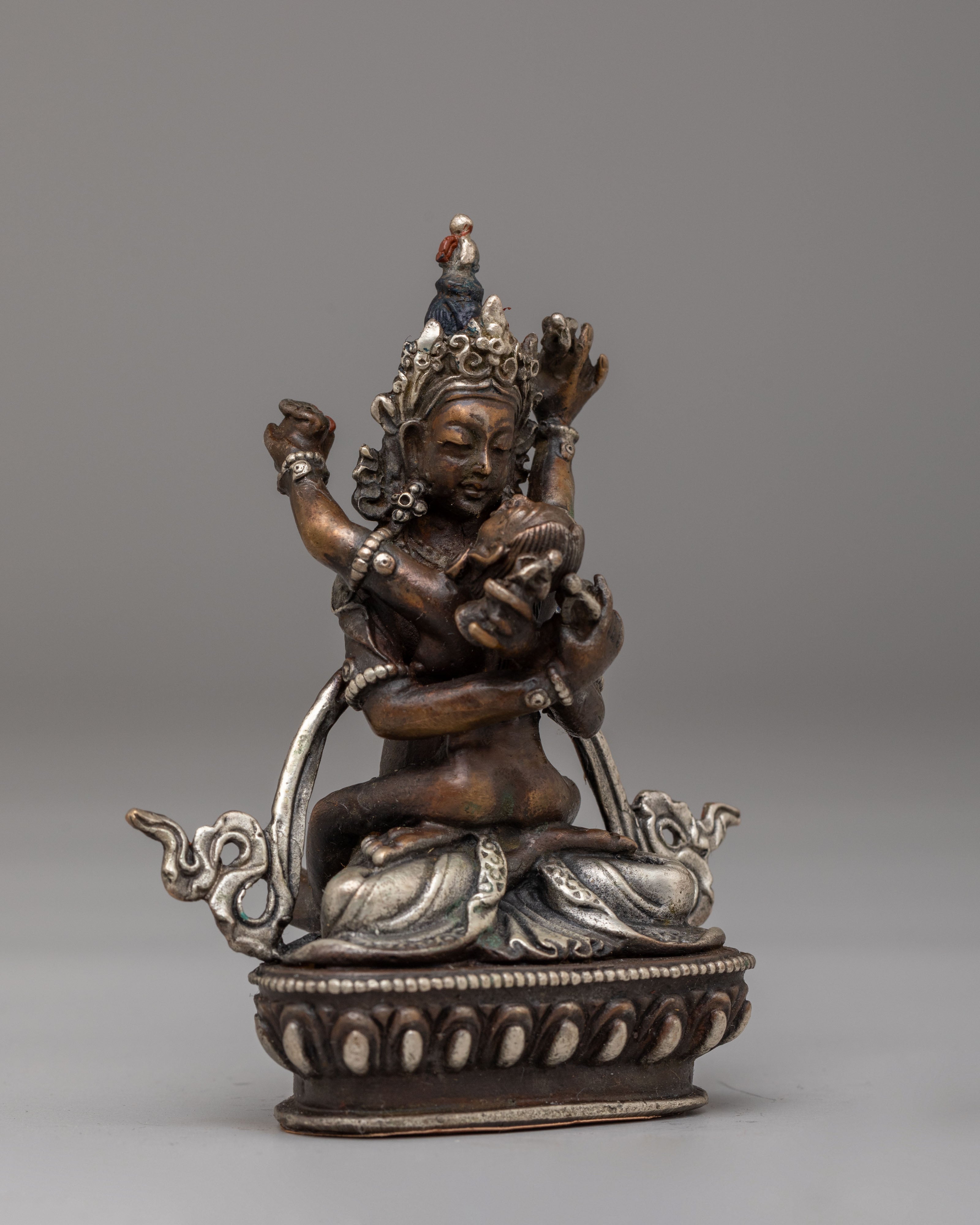 Spiritual Vajradhara With Consort Statue | Symbolizing Unification and Enlightenment