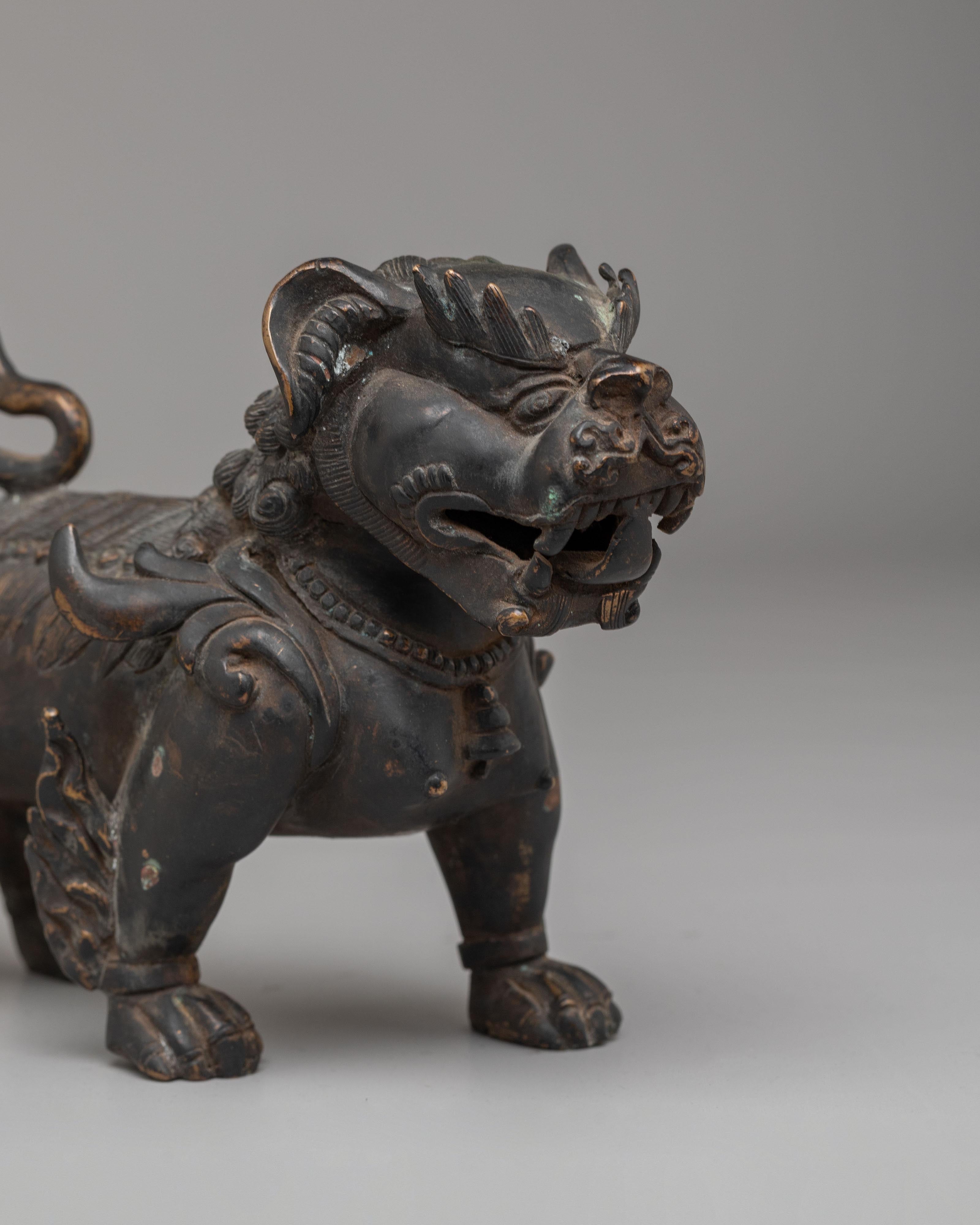 Buddhist Guardian Lion Statue Set: Symbol of Protection & Strength