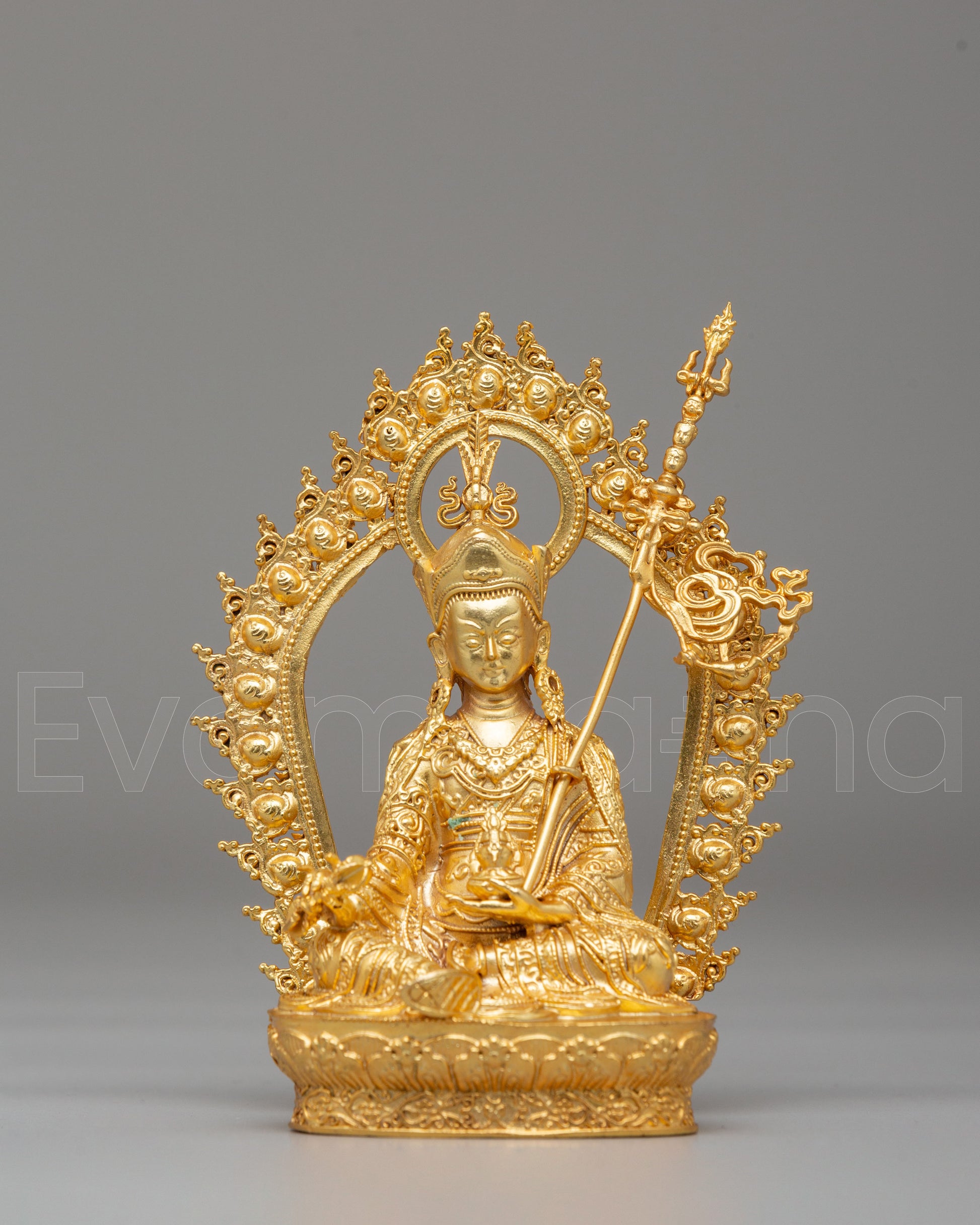 Guru Rinpoche Statue