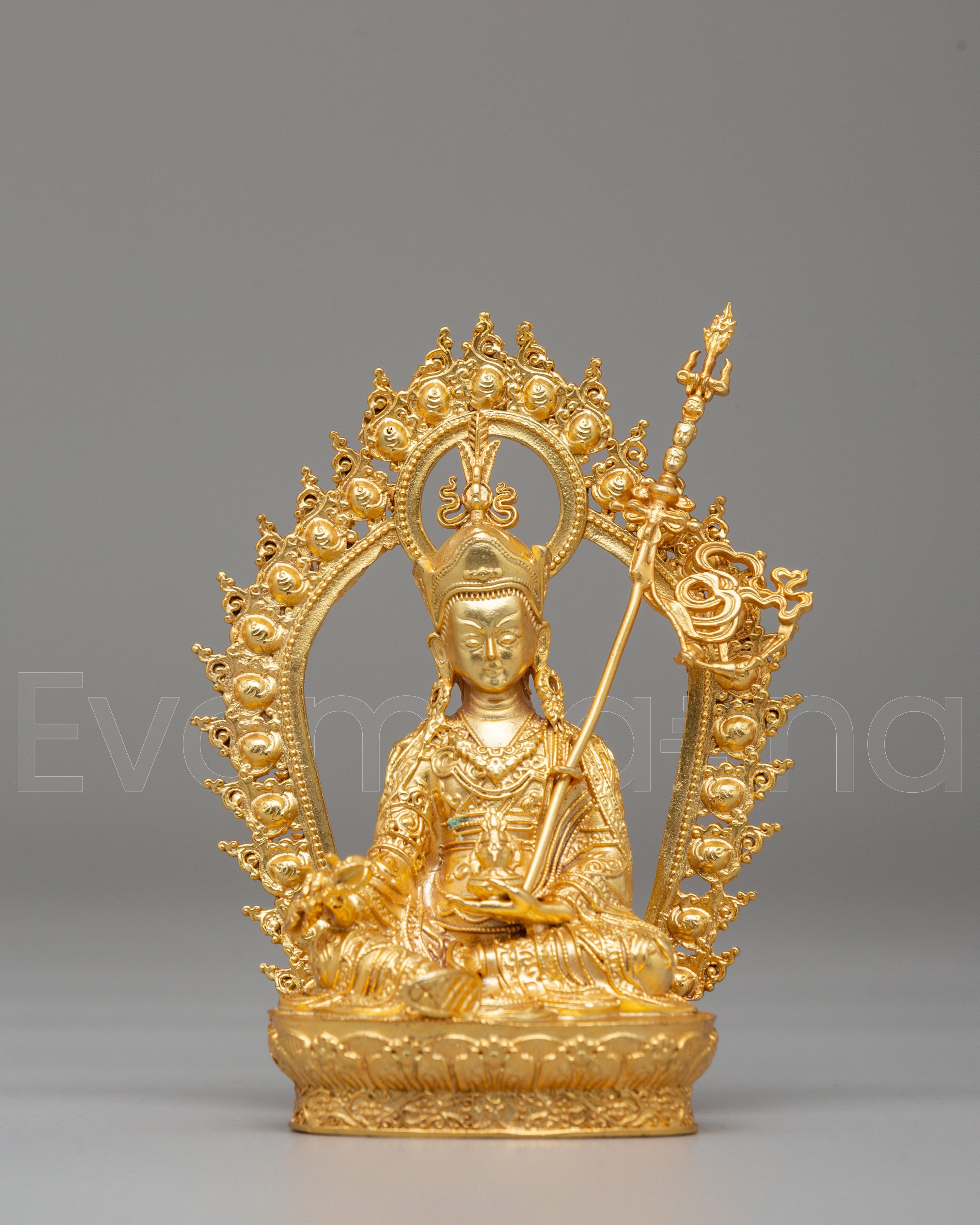 Guru Rinpoche Statue