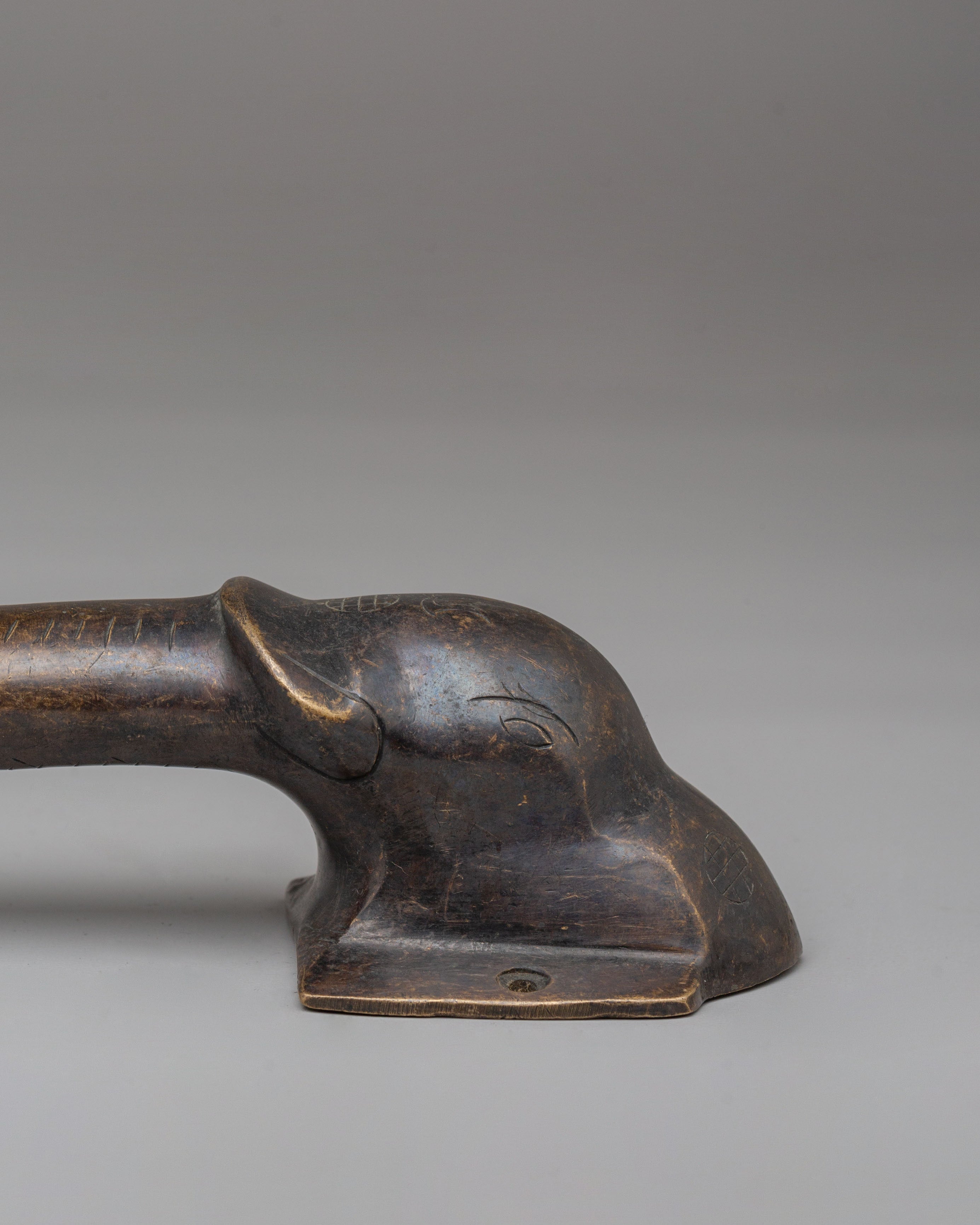 Elephant-Door-Handle | Handcrafted Bronze Elephant Head Door Handle