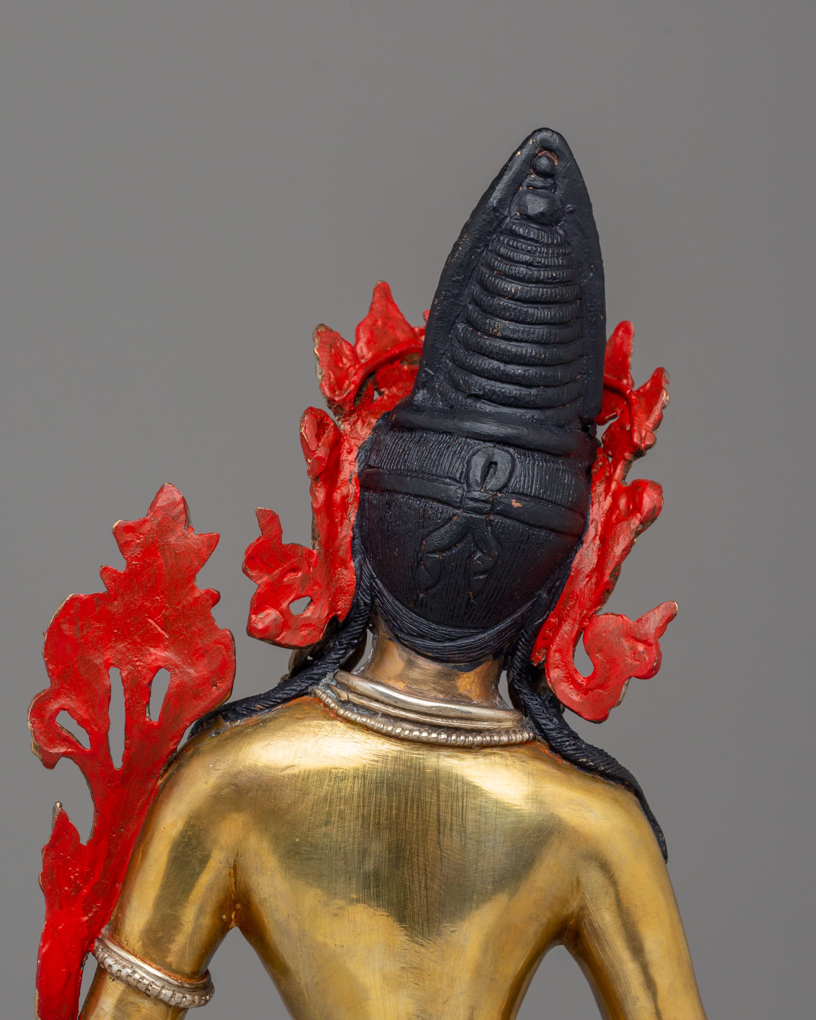 Statue of Bodhisattva Lokeshwora | Traditional Buddhist Art