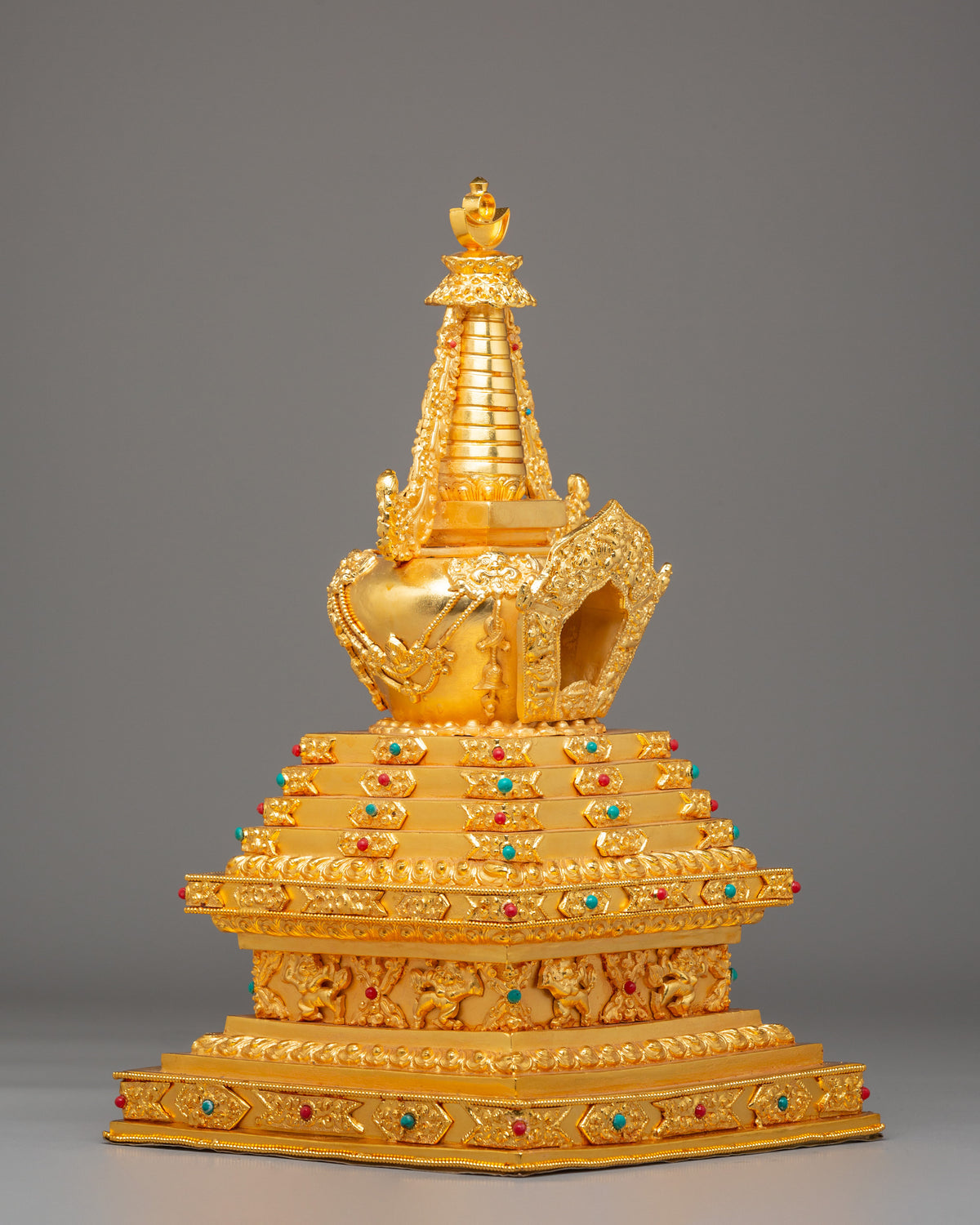 Buddhist Relic Enlightenment Stupa | Sacred Symbol of Awakening