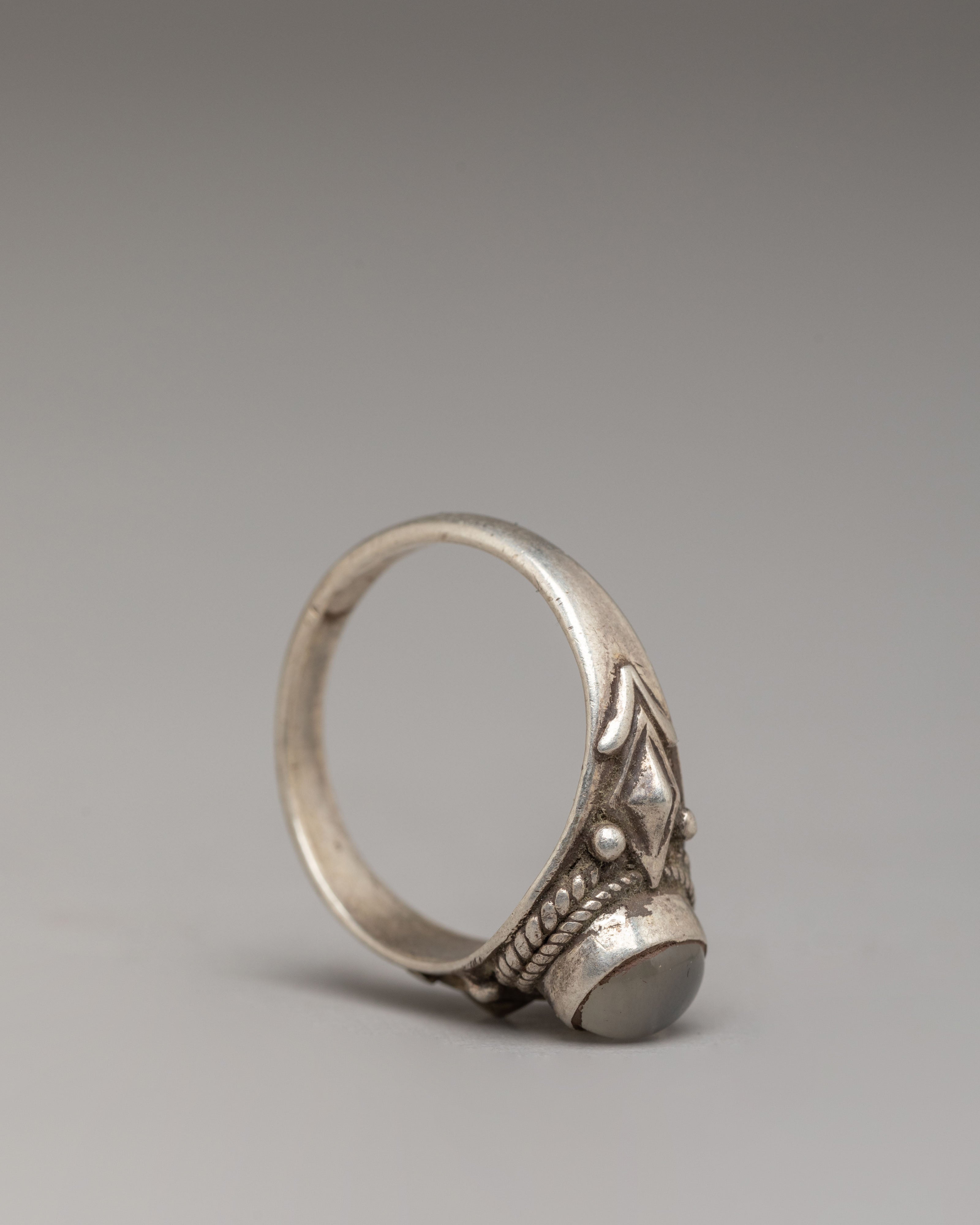 Spiritual Stone Ring | Natural Zircon Silver Ring with Ornamental Details