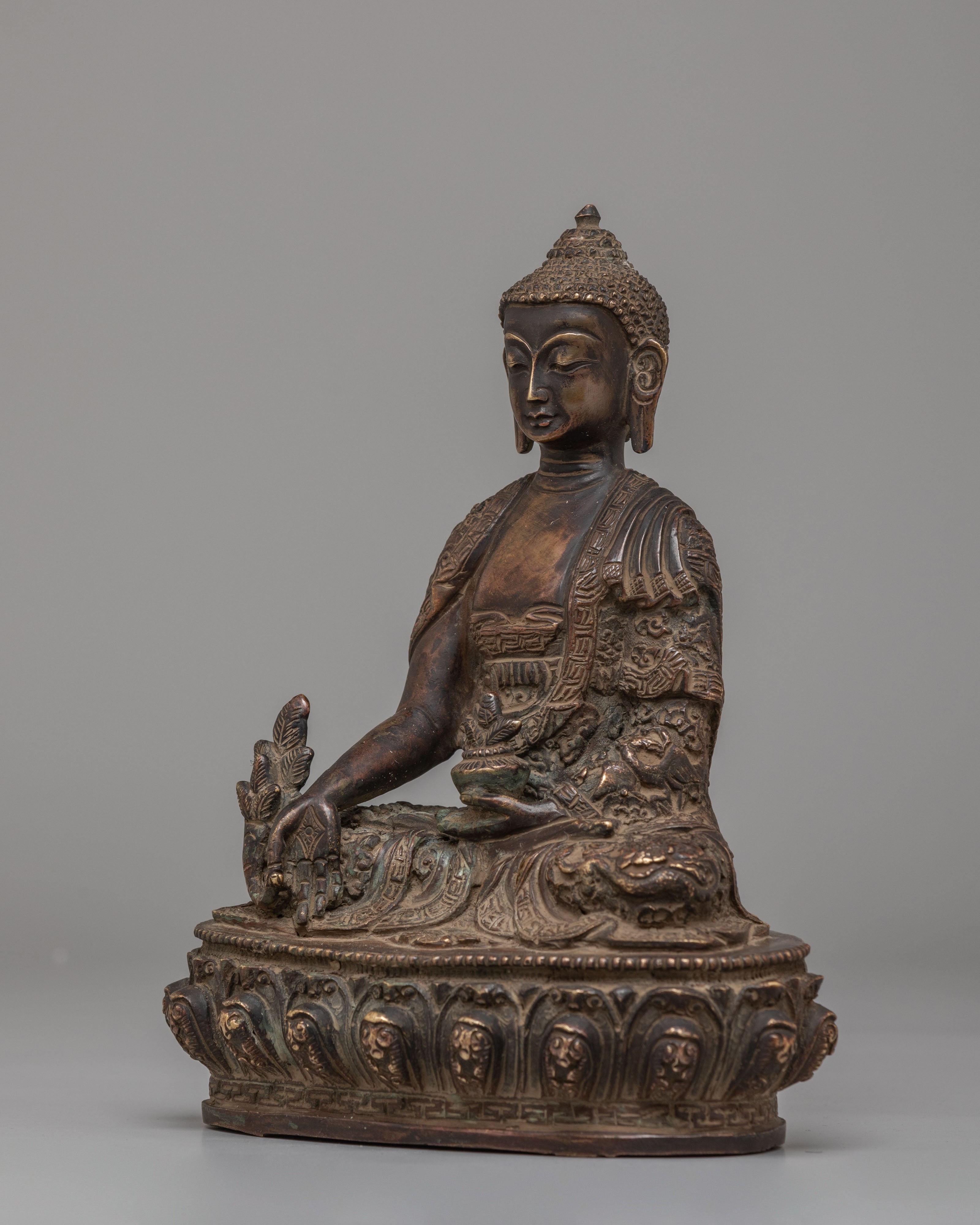 Tibetan Medicine Buddha Sculpture | Symbol of Healing