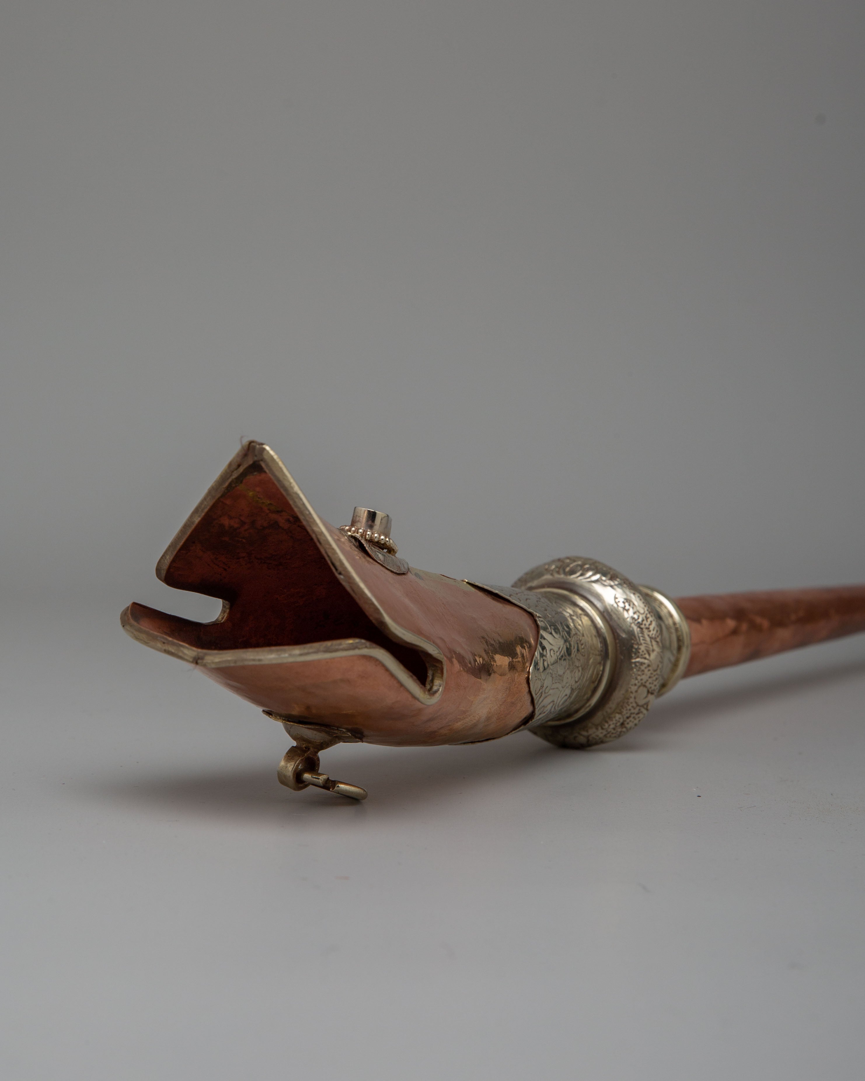 Sacred Buddhist Kangling Horn | Ritual Trumpet for Altar and Meditation