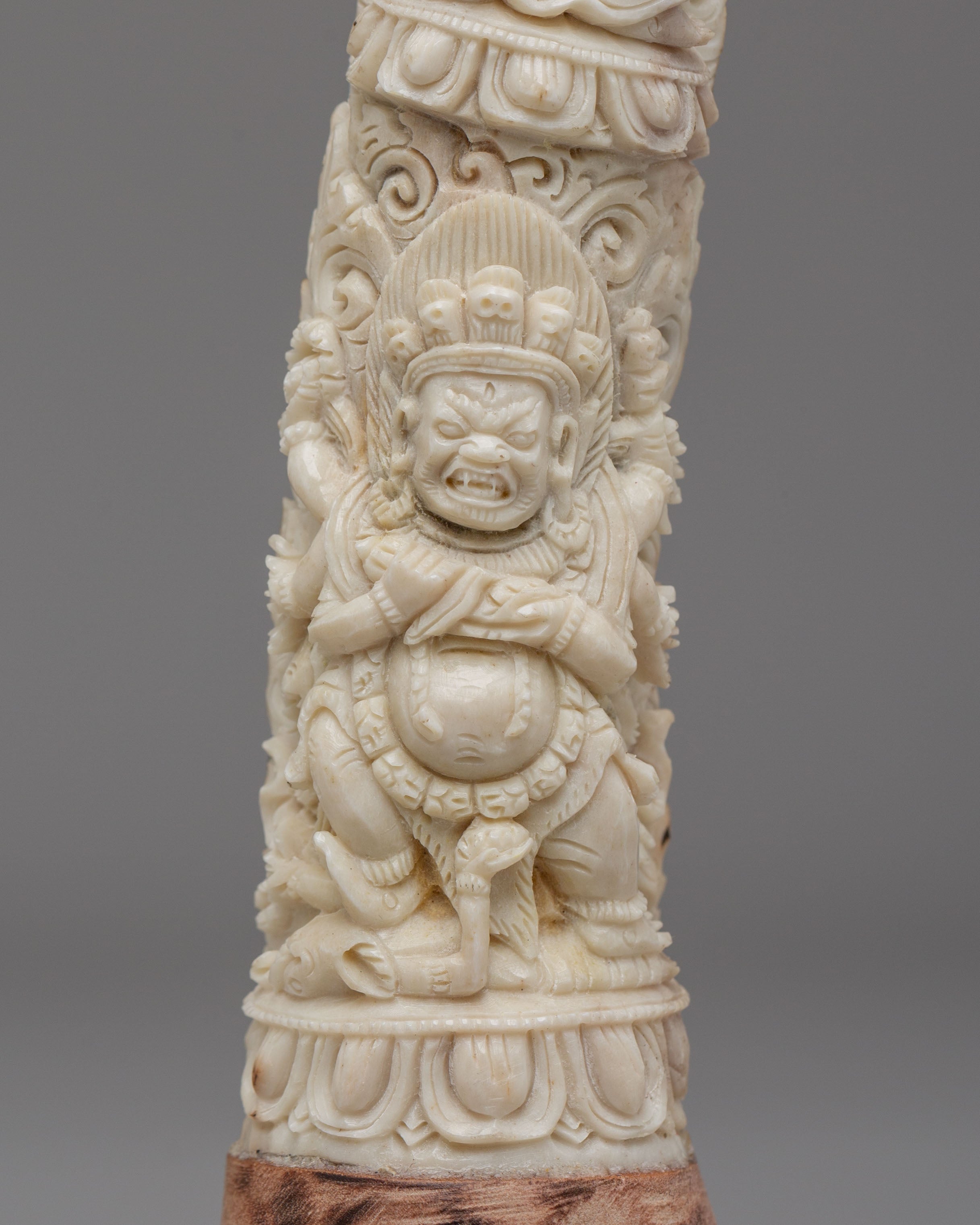 Sacred Mahakala Horn | Hand-Carved Tibetan Ritual Artifact