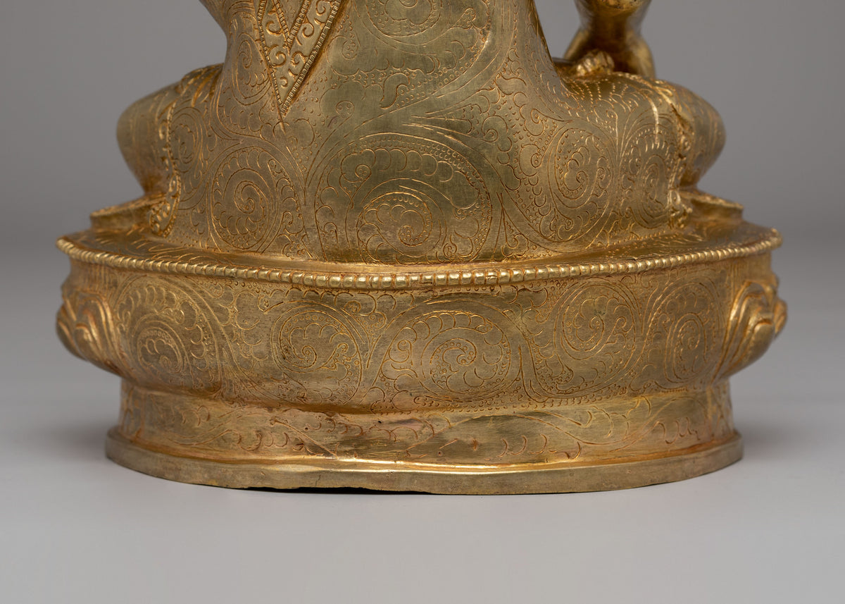 Gold Plated Shakyamuni Buddha Statue | Traditional Artwork