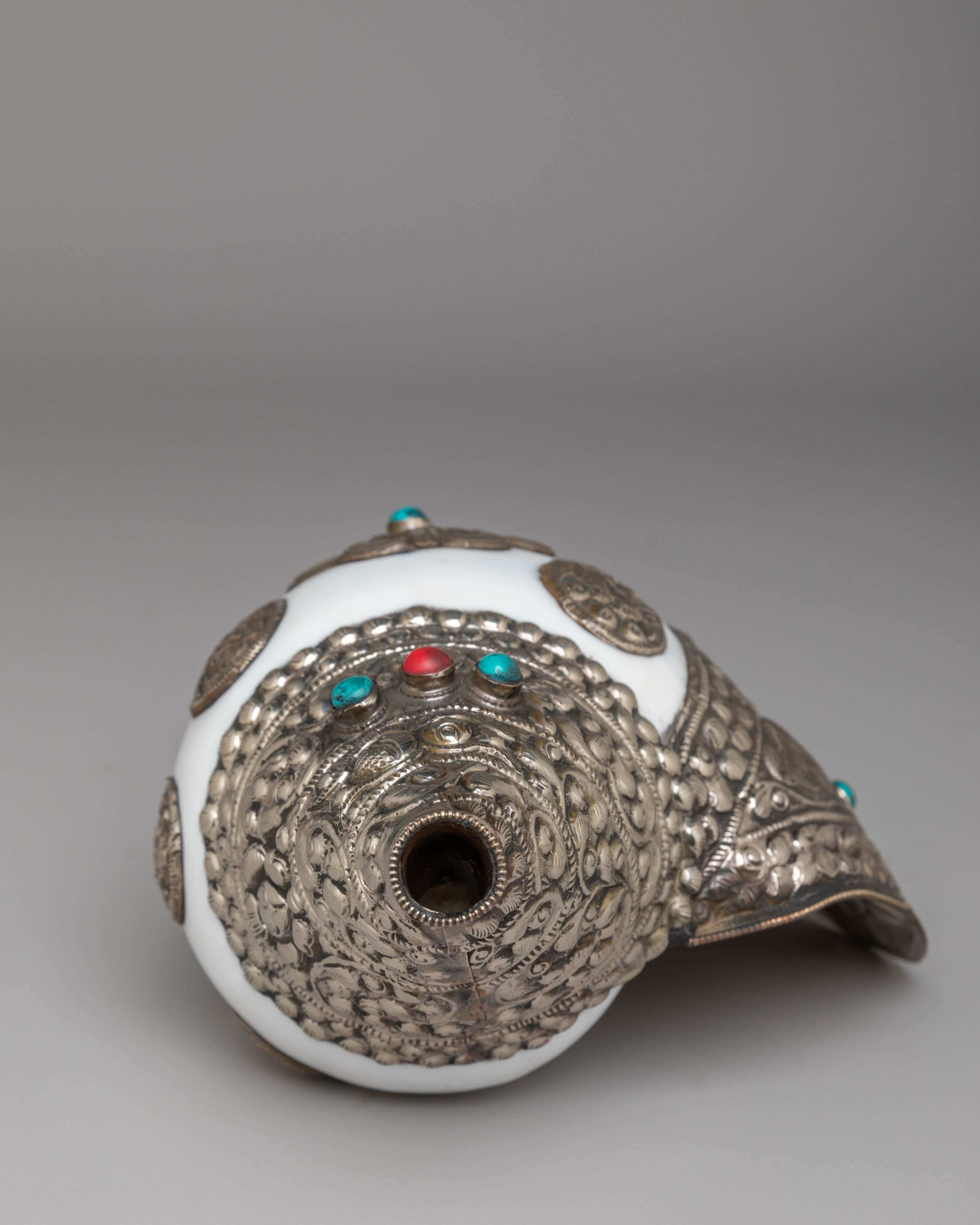 Buddhist Handcrafted Conch | Vajrayana Ritual Instrument