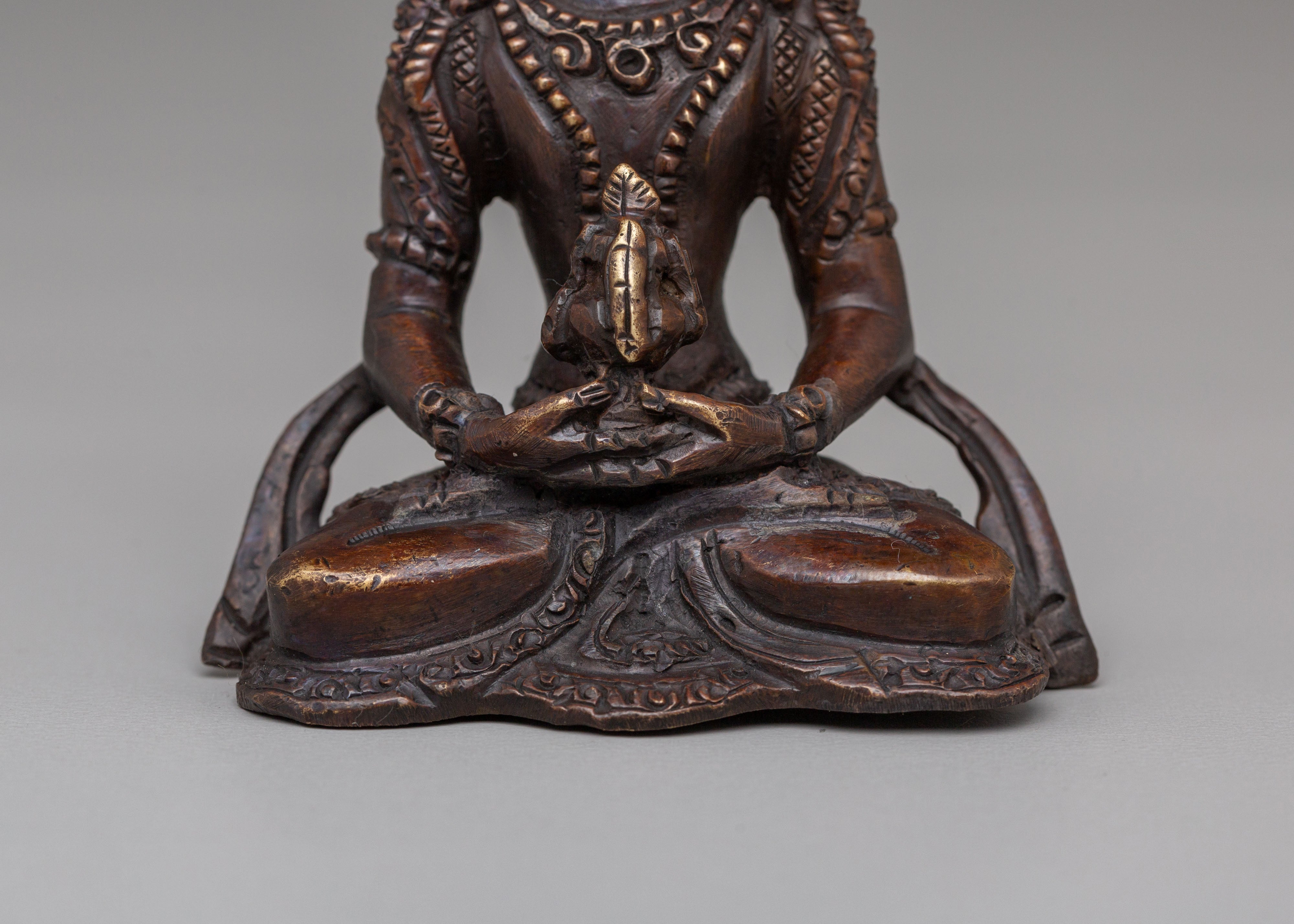 Sacred Tibetan Amitayus Buddha Statue | Symbol of Longevity
