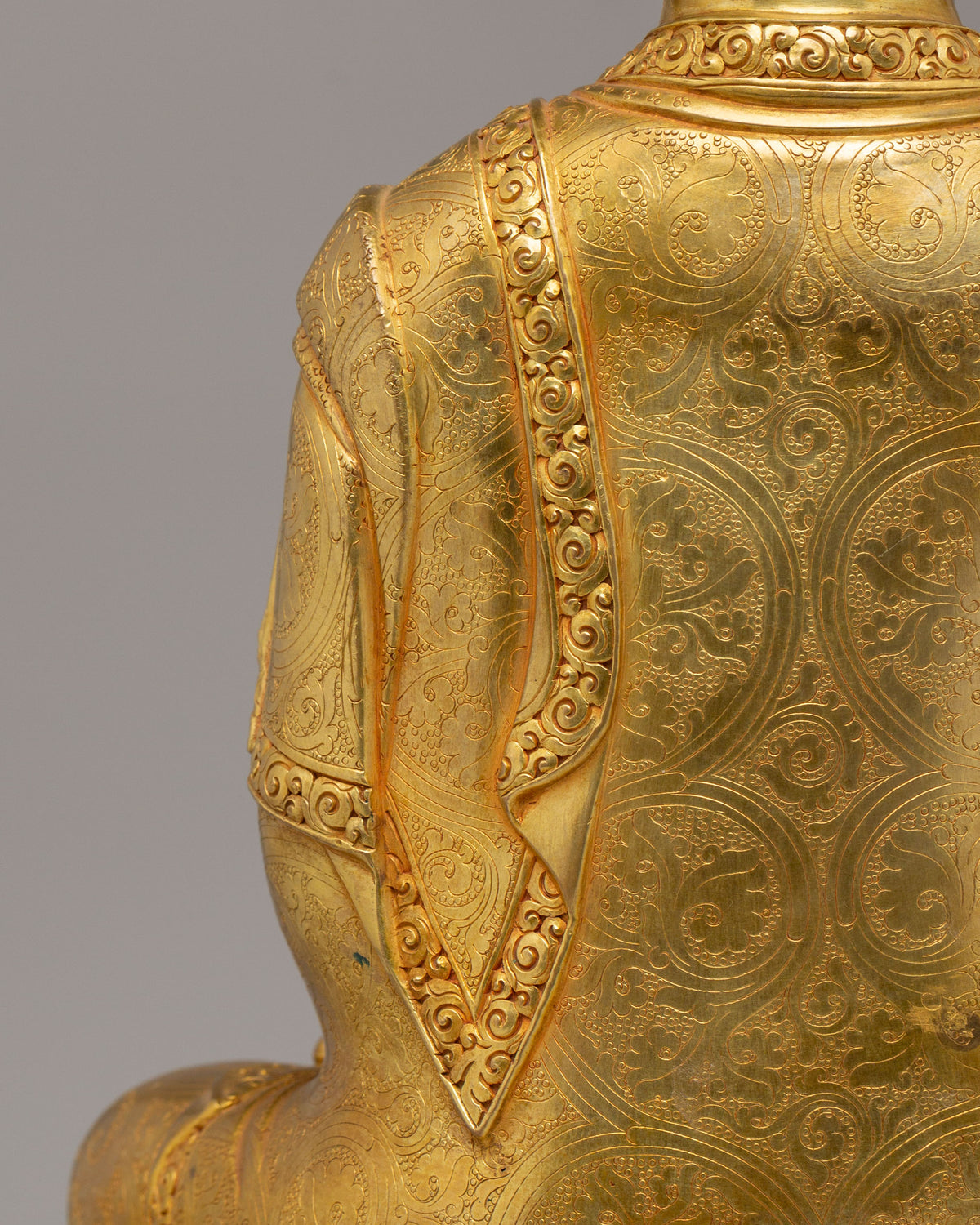 Divine Shakyamuni Buddha Altar Statue | Traditional Tibetan Artwork