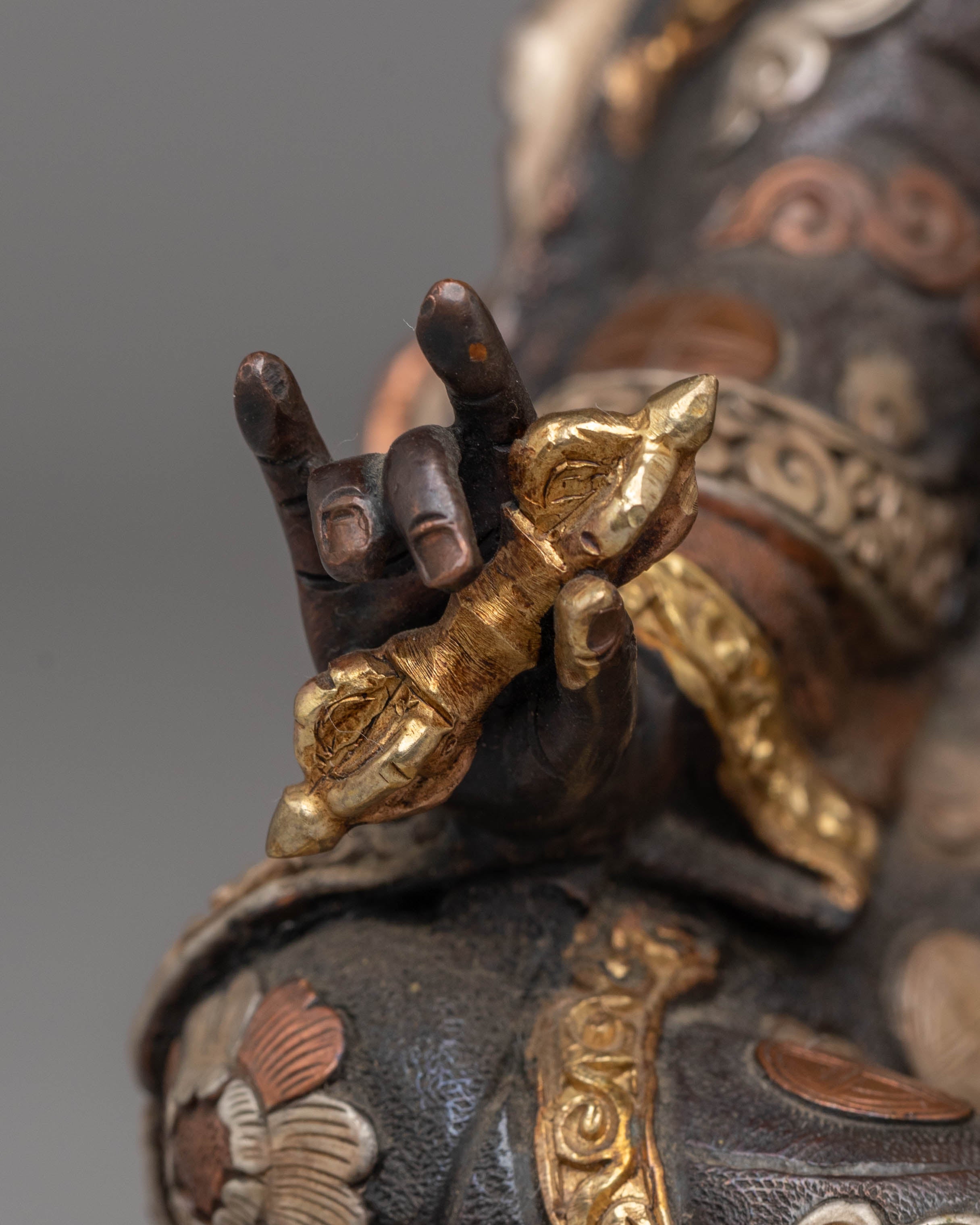 Guru Rinpoche Copper Handmade Sculpture | Tibetan Guru Rinpoche Statue
