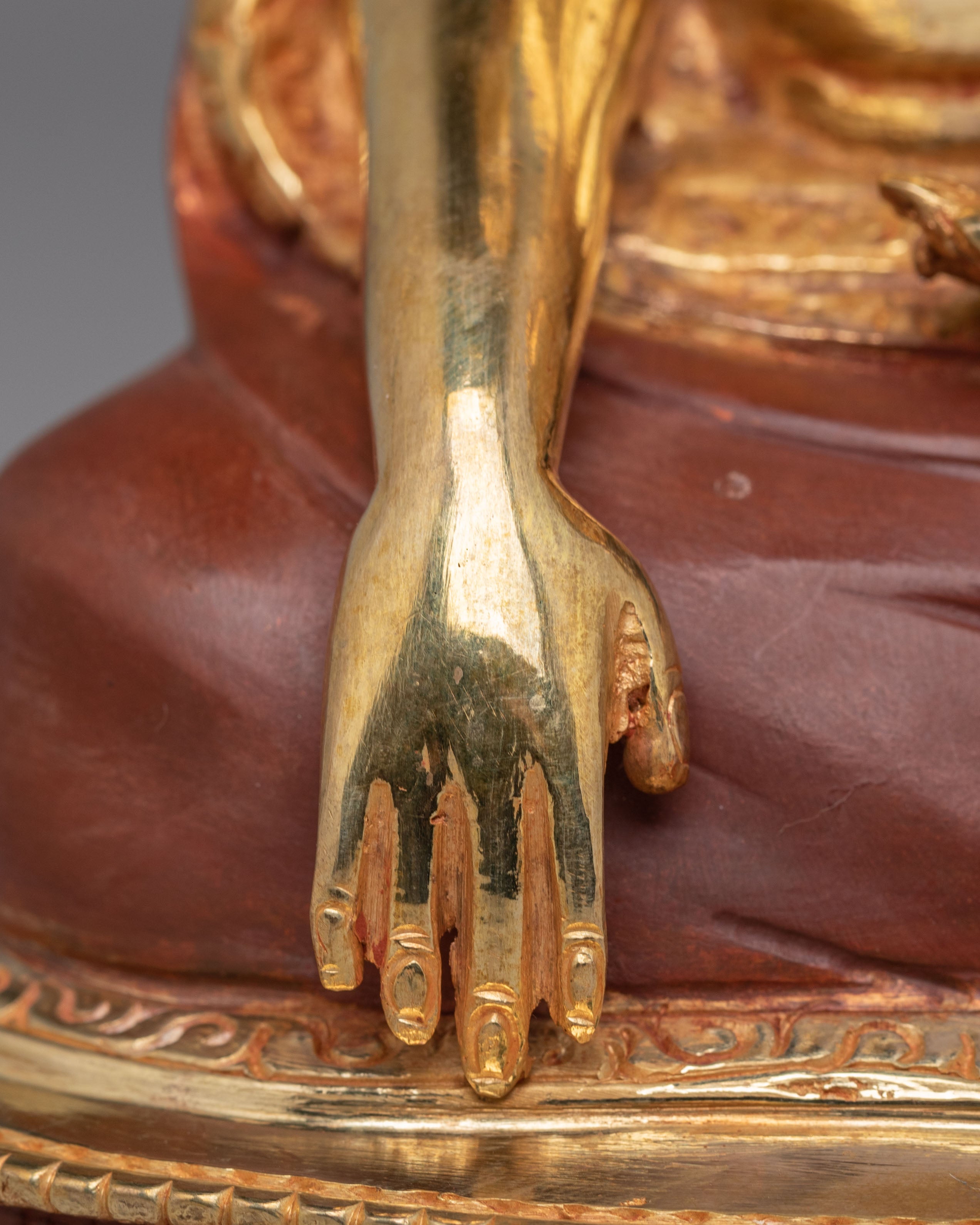 Spiritual Guru Shapdum Altar Statue | A Beacon of Wisdom and Guidance