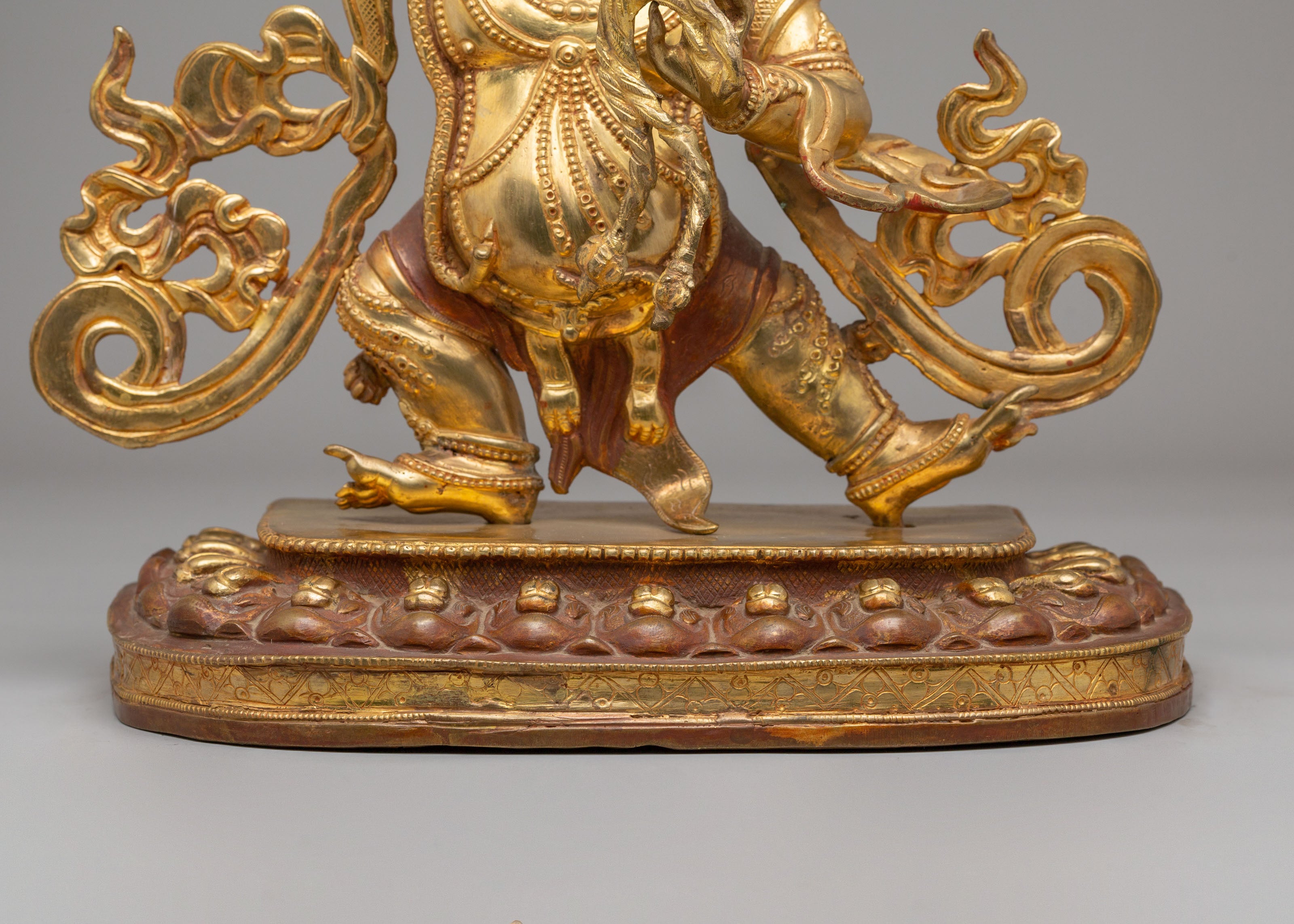 Traditional Vajrapani Spiritual Sculpture | Tibetan Buddha of Power