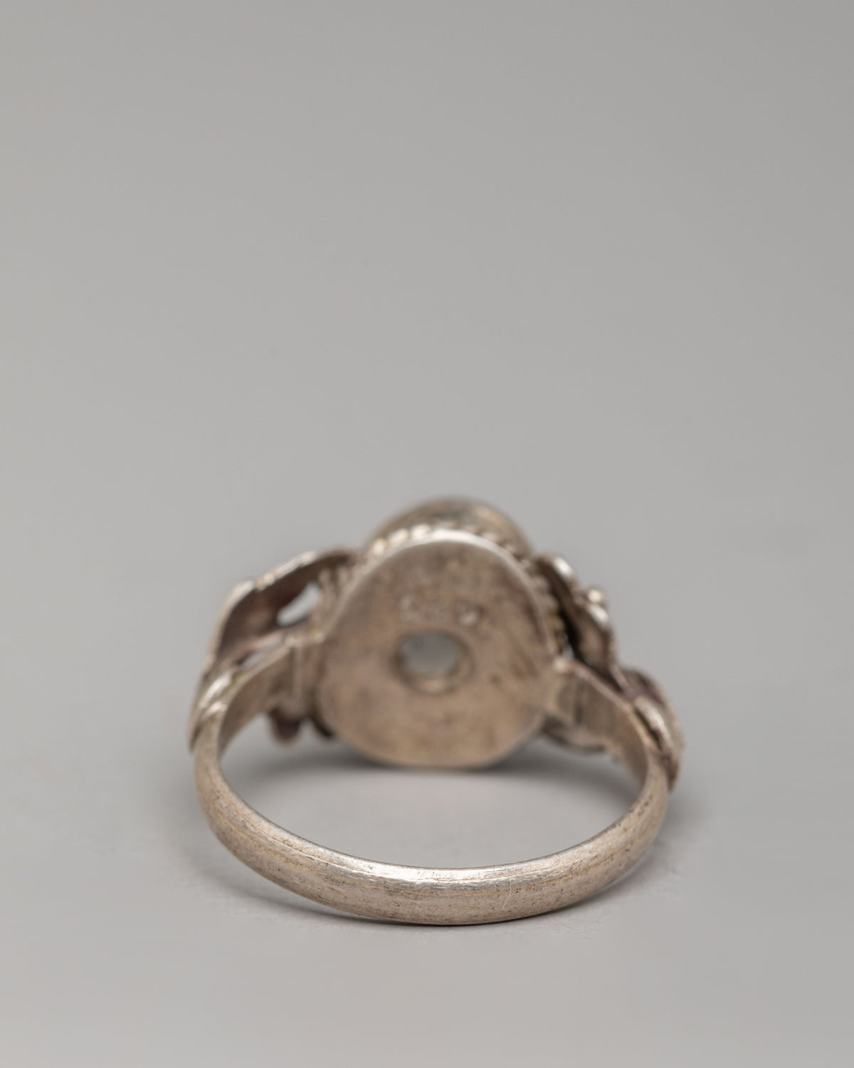 Silver Decorative Ring | Natural Zircon Stone with Floral Motif