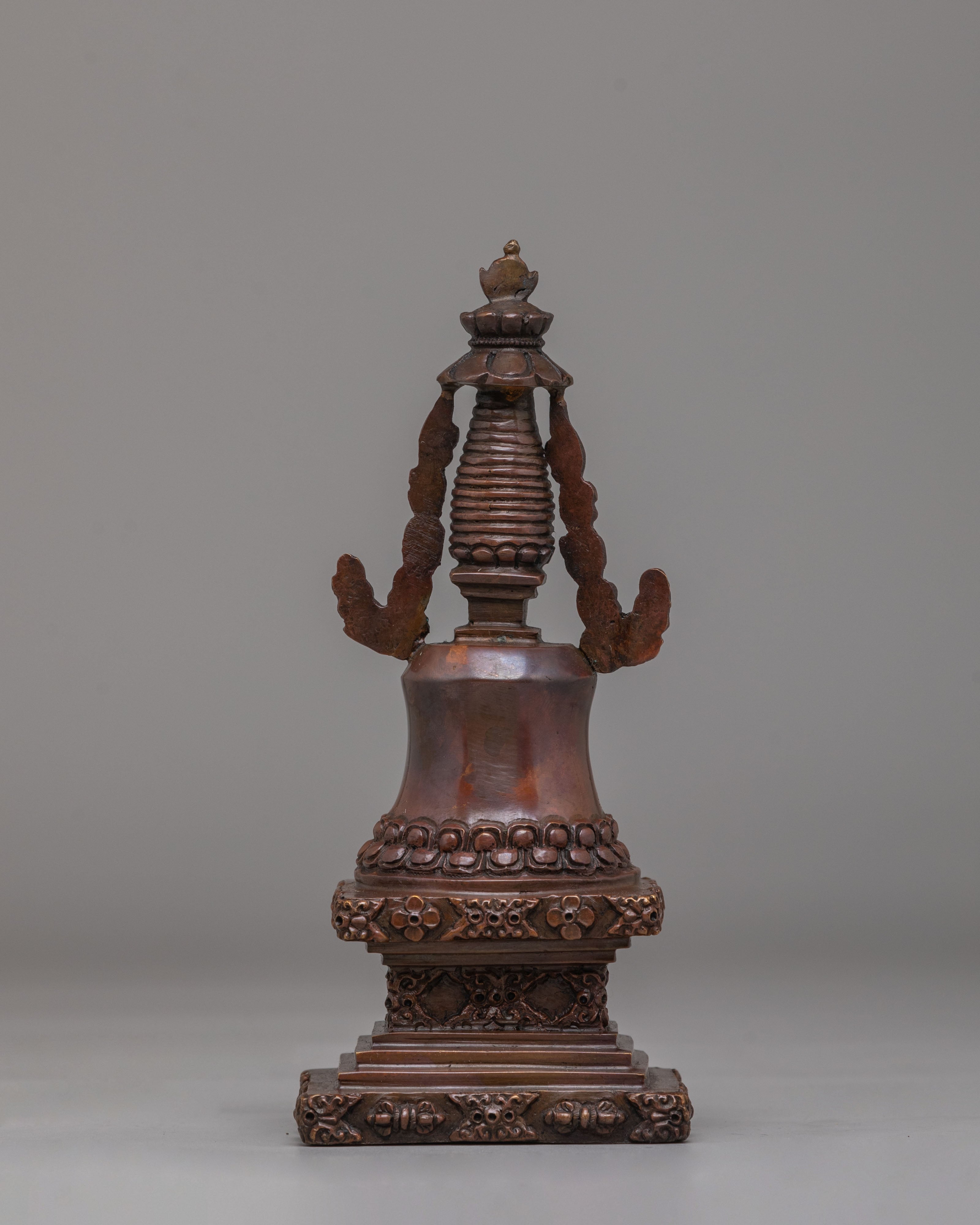 Sacred Parinirvana Stupa | Symbolizing Buddha's Supreme Enlightenment