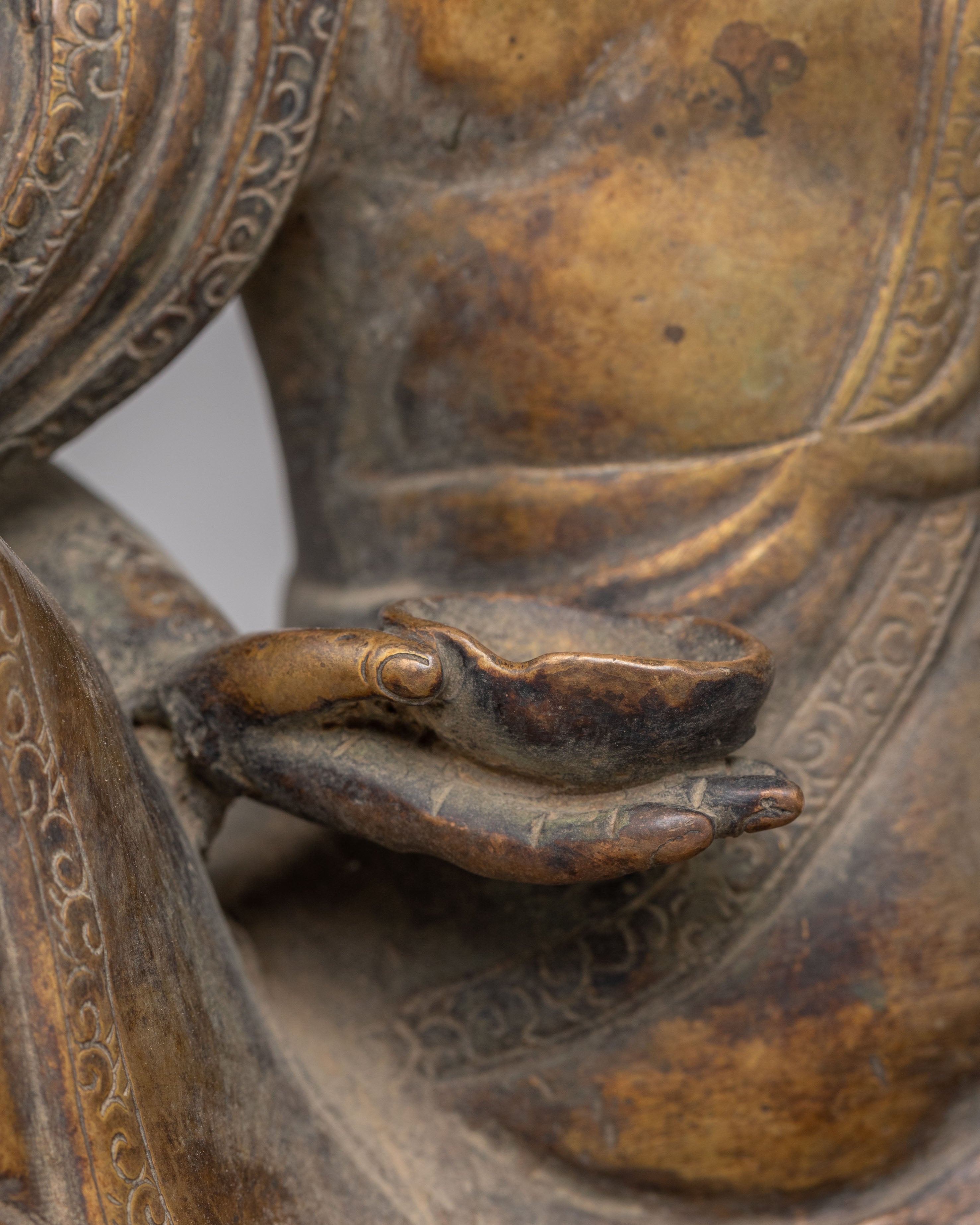 Sacred Nyoirin Kannon Statue | Buddhist Deity Figurine for Spiritual Decor