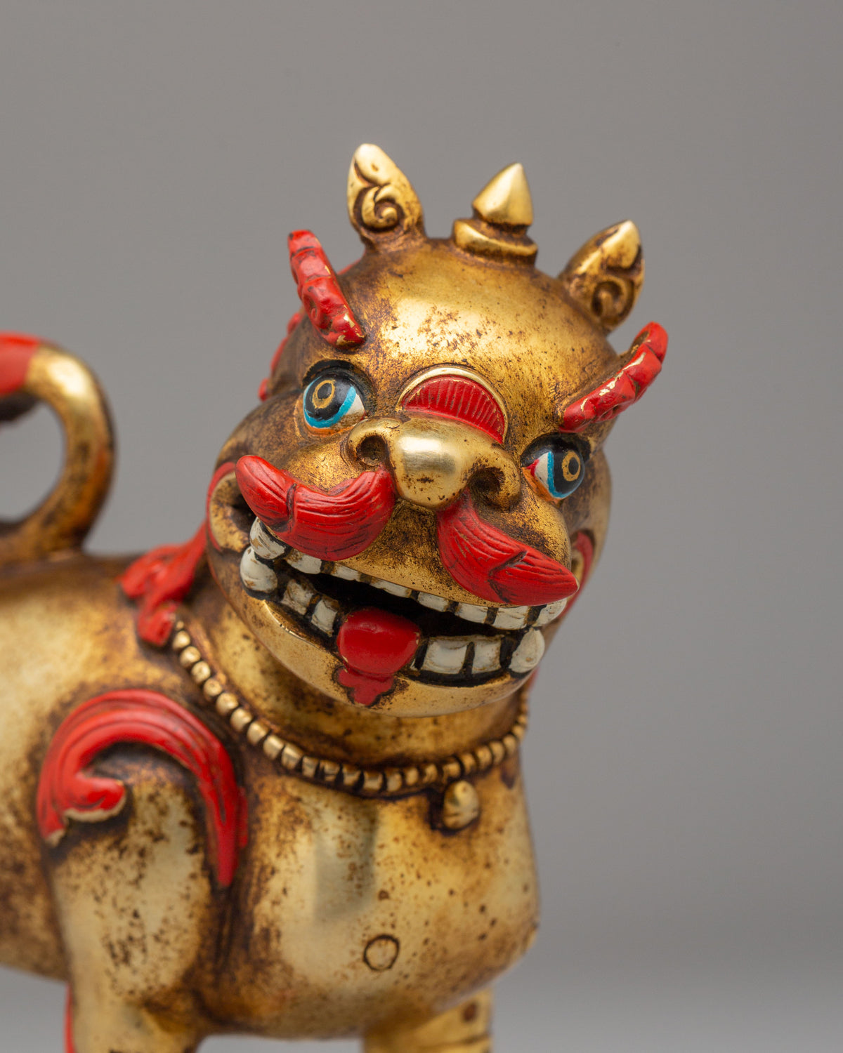 Handcrafted Lion Set for Decor | Perfect for Home and Office