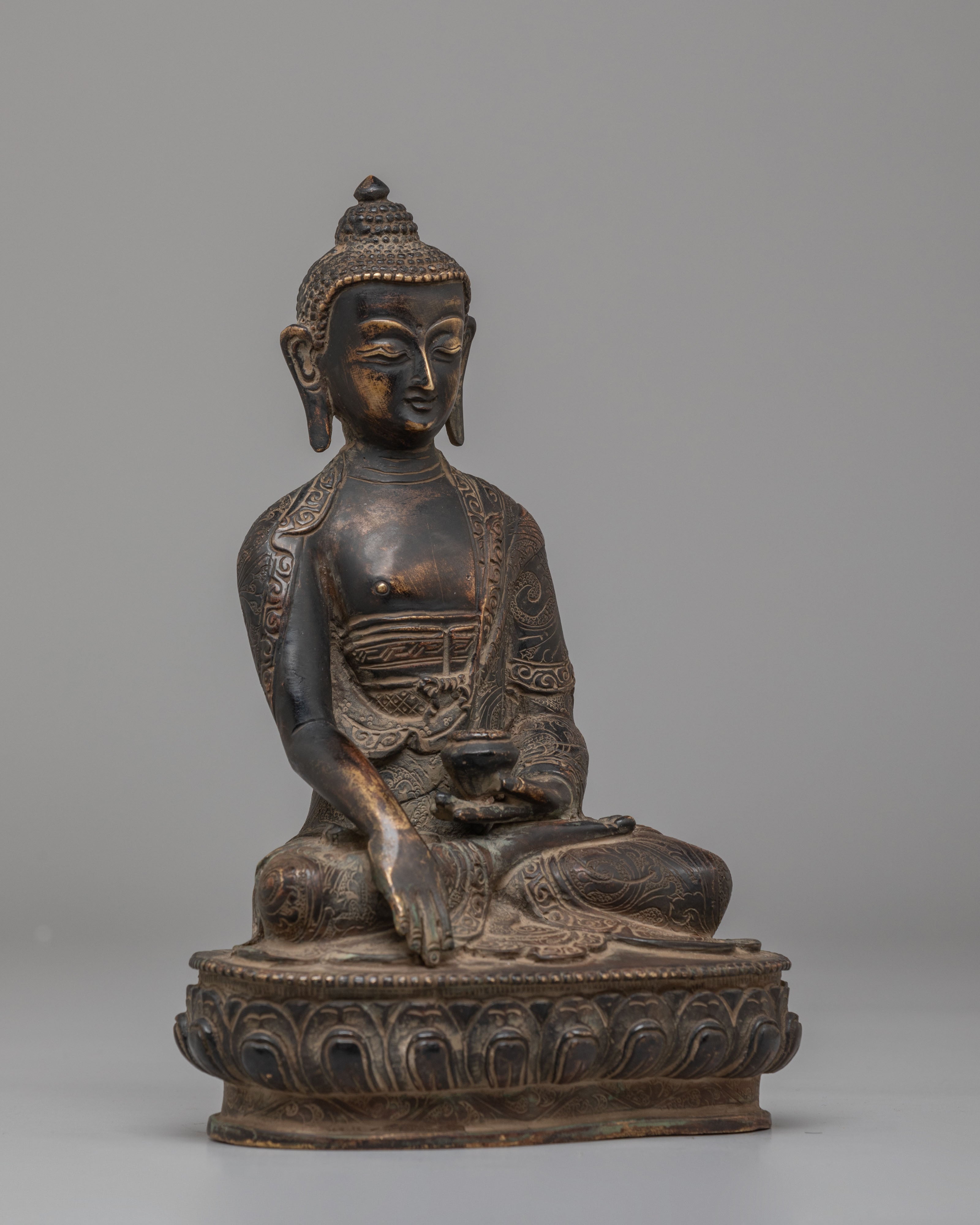 Tibetan Buddha Shakyamuni Sculpture | Oxidized Brass Buddha Figure
