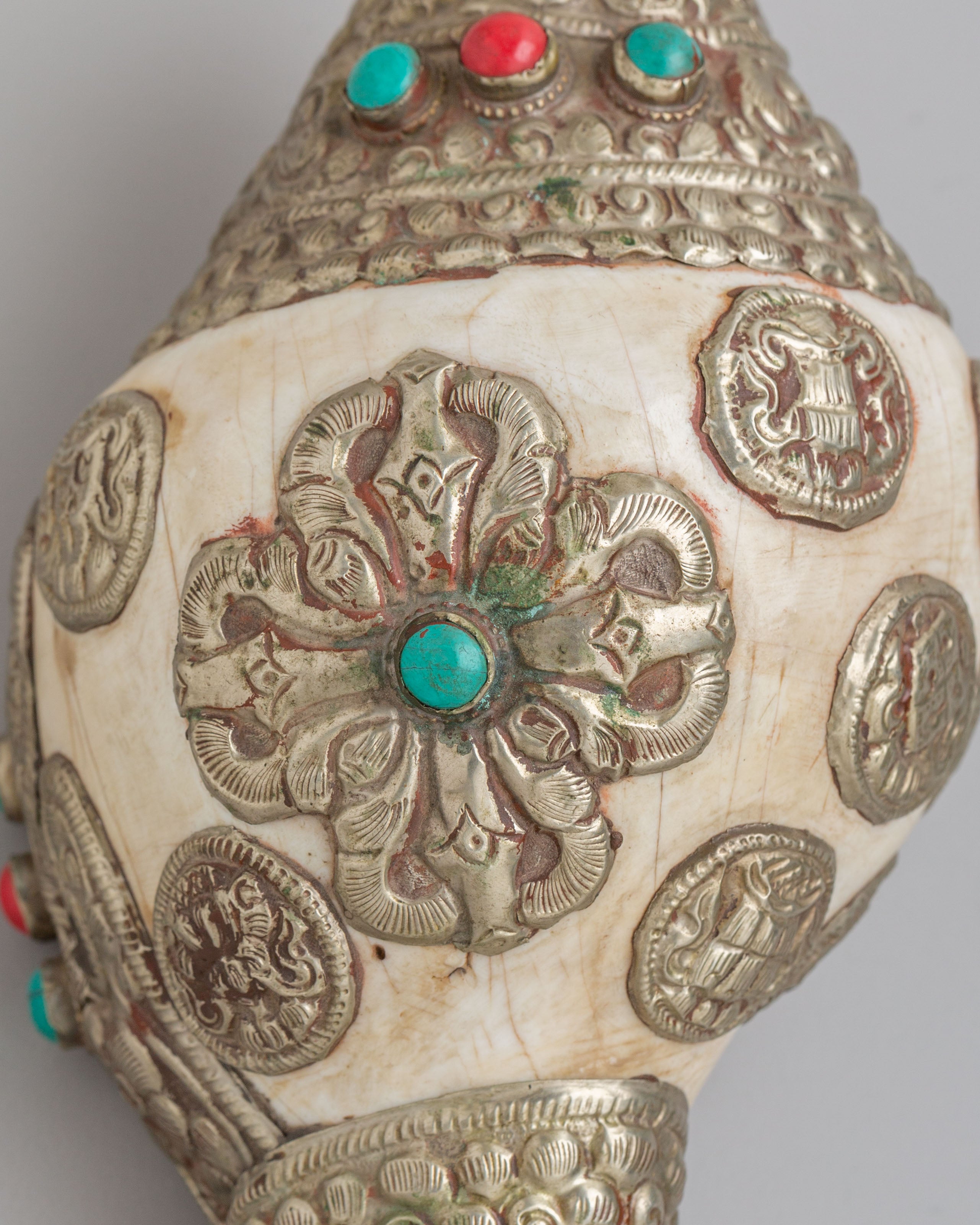 Handcrafted Ritual Conch | Traditional Tibetan Ritual Object