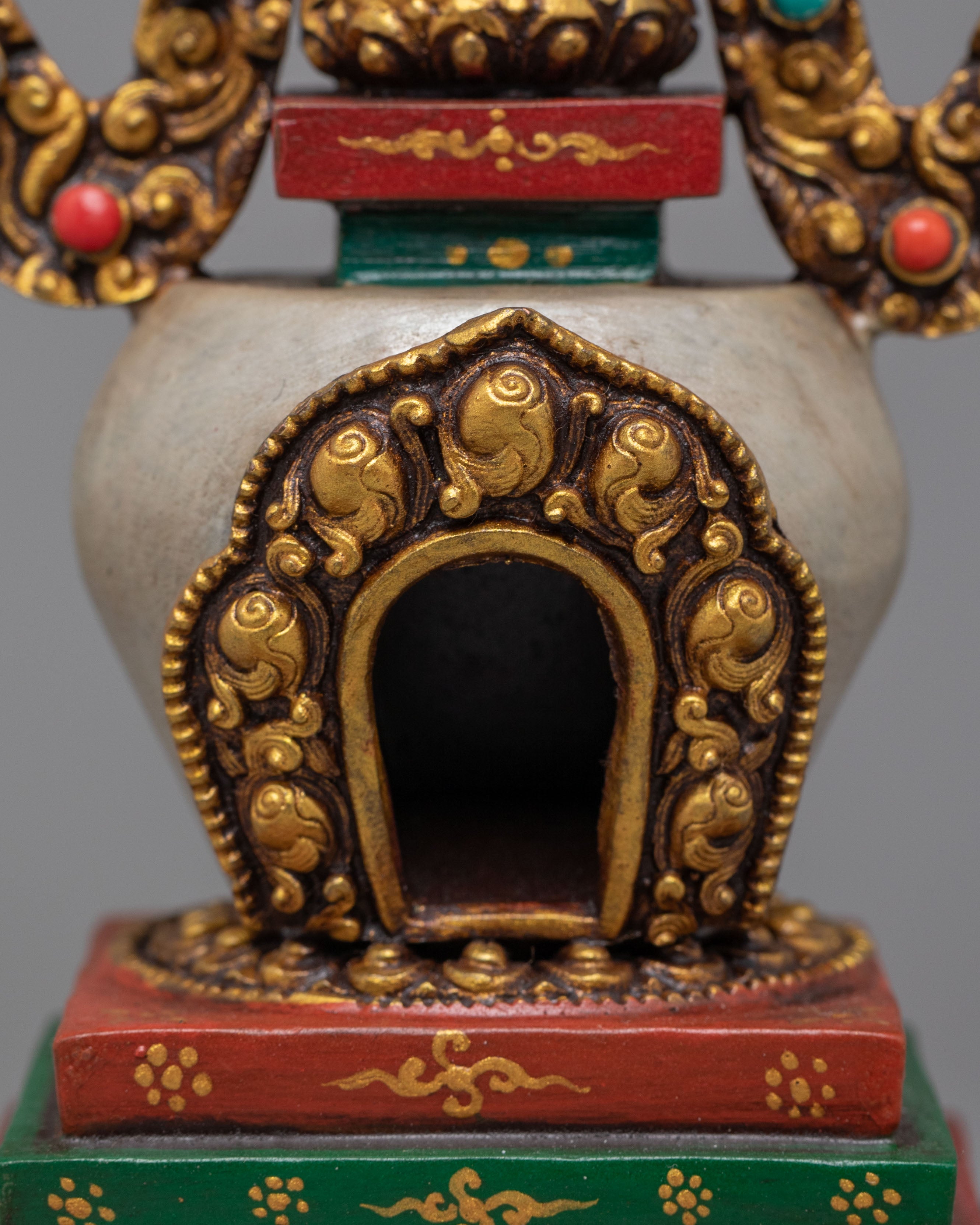 Traditional Himalayan Enlightenment Chorten | Buddhist Stupa Sculpture