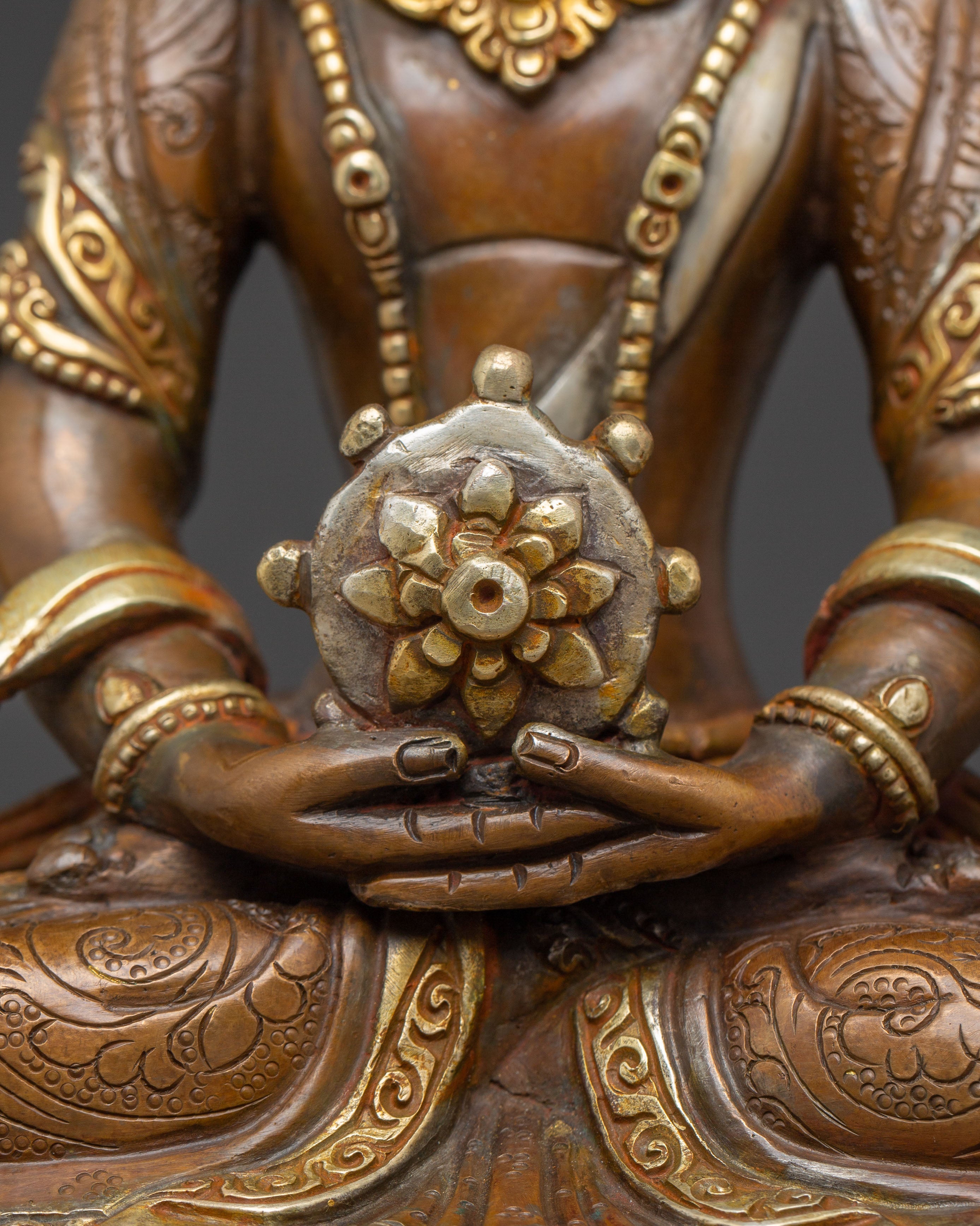 Traditional Vairocana Buddha Statue | Symbol of Cosmic Enlightenment