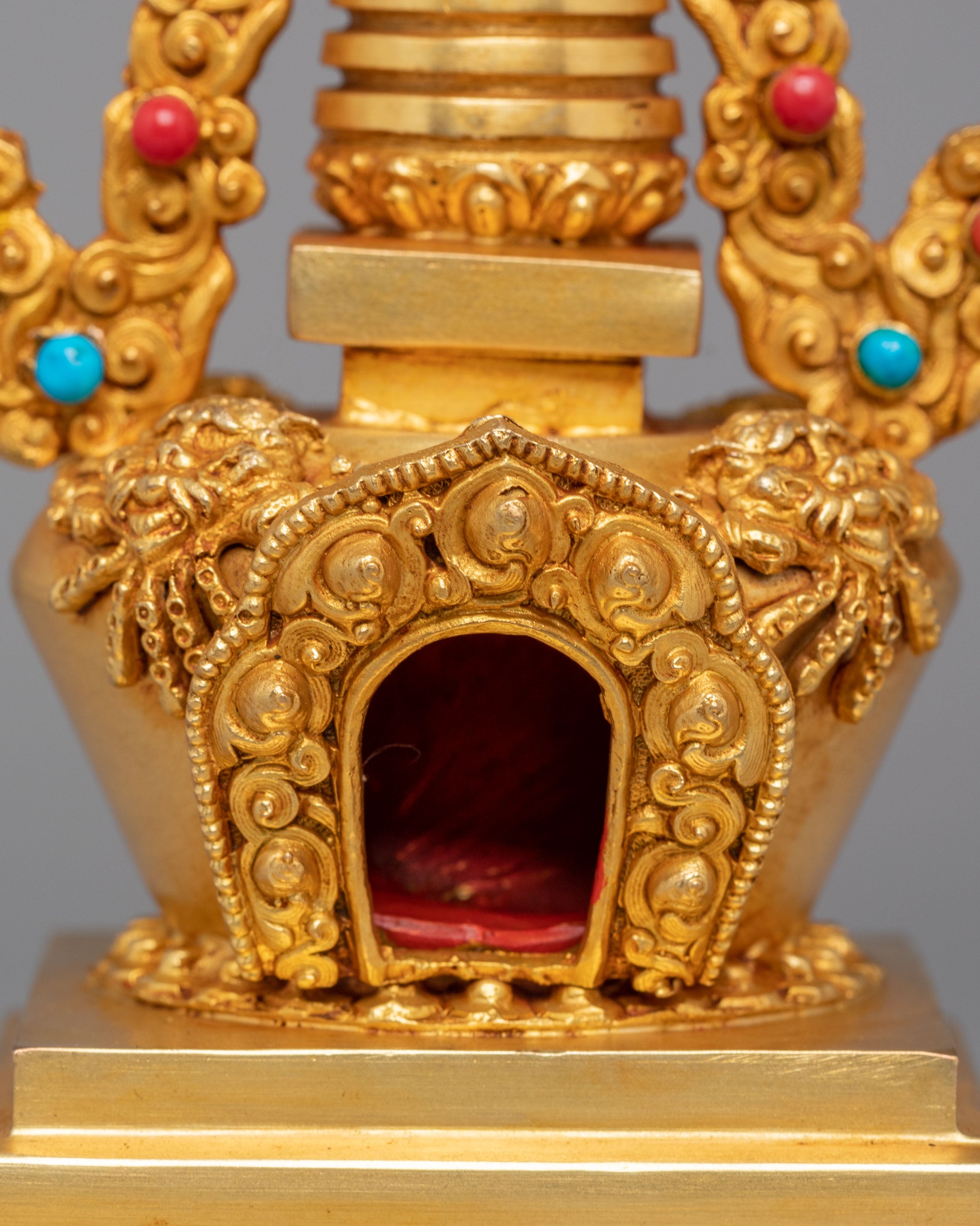 Machine-Made Altar Enlightenment Stupa | Symbol of Buddha’s Victory Over Mara