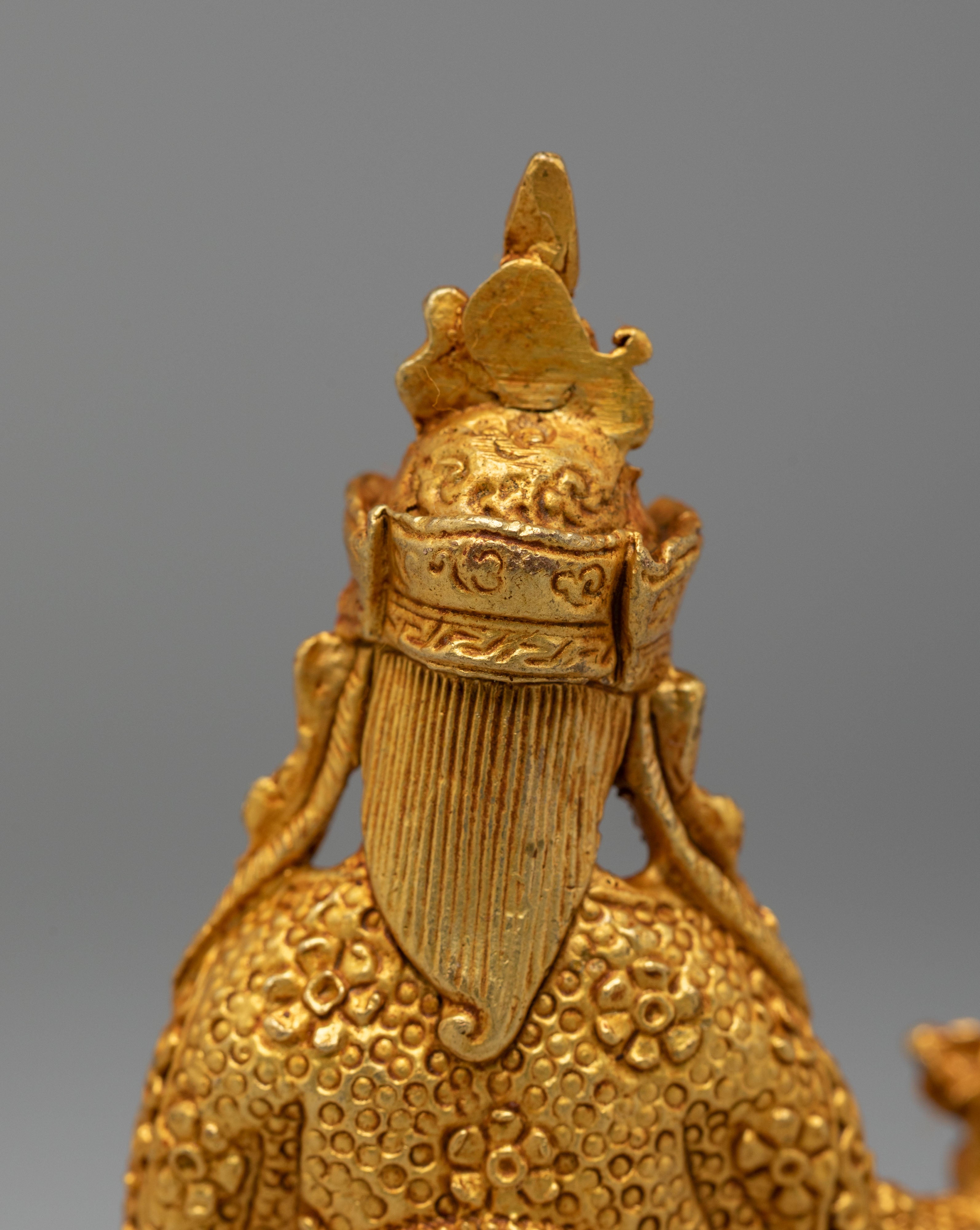 Sacred Guru Rinpoche Meditation Statue | Traditional Himalayan Artwork