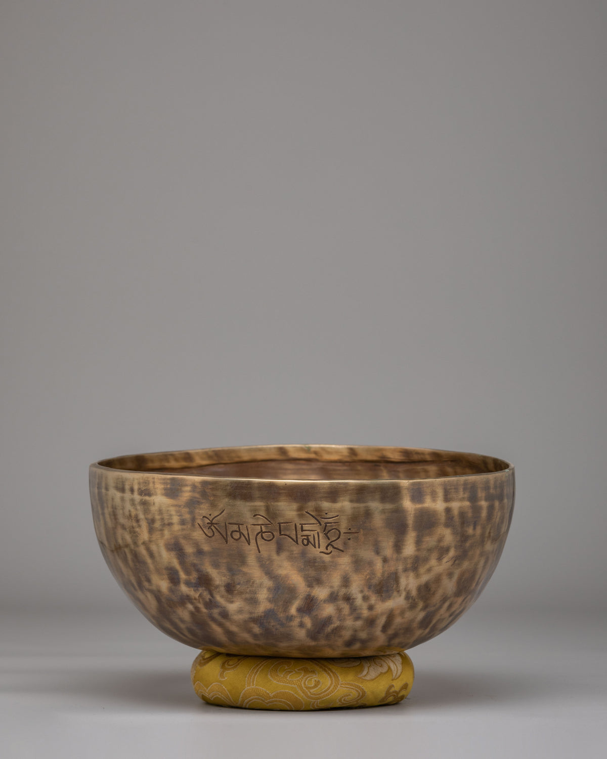 Himalayan Tibetan Singing Bowl | Sacred Buddhist Bowl for Meditation