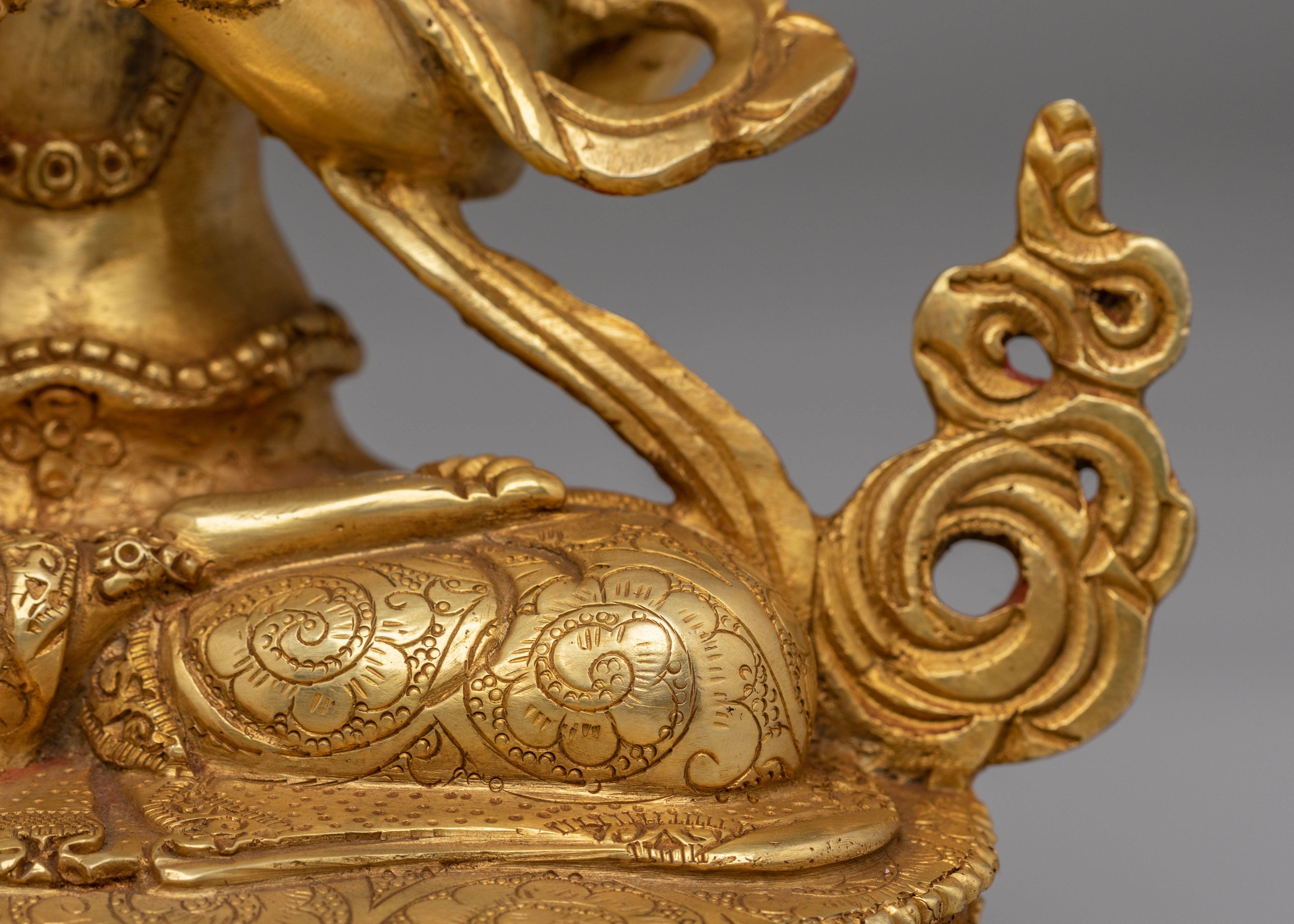 Spiritual Art Chenrezig Statue | Bodhisattva Of Compassion