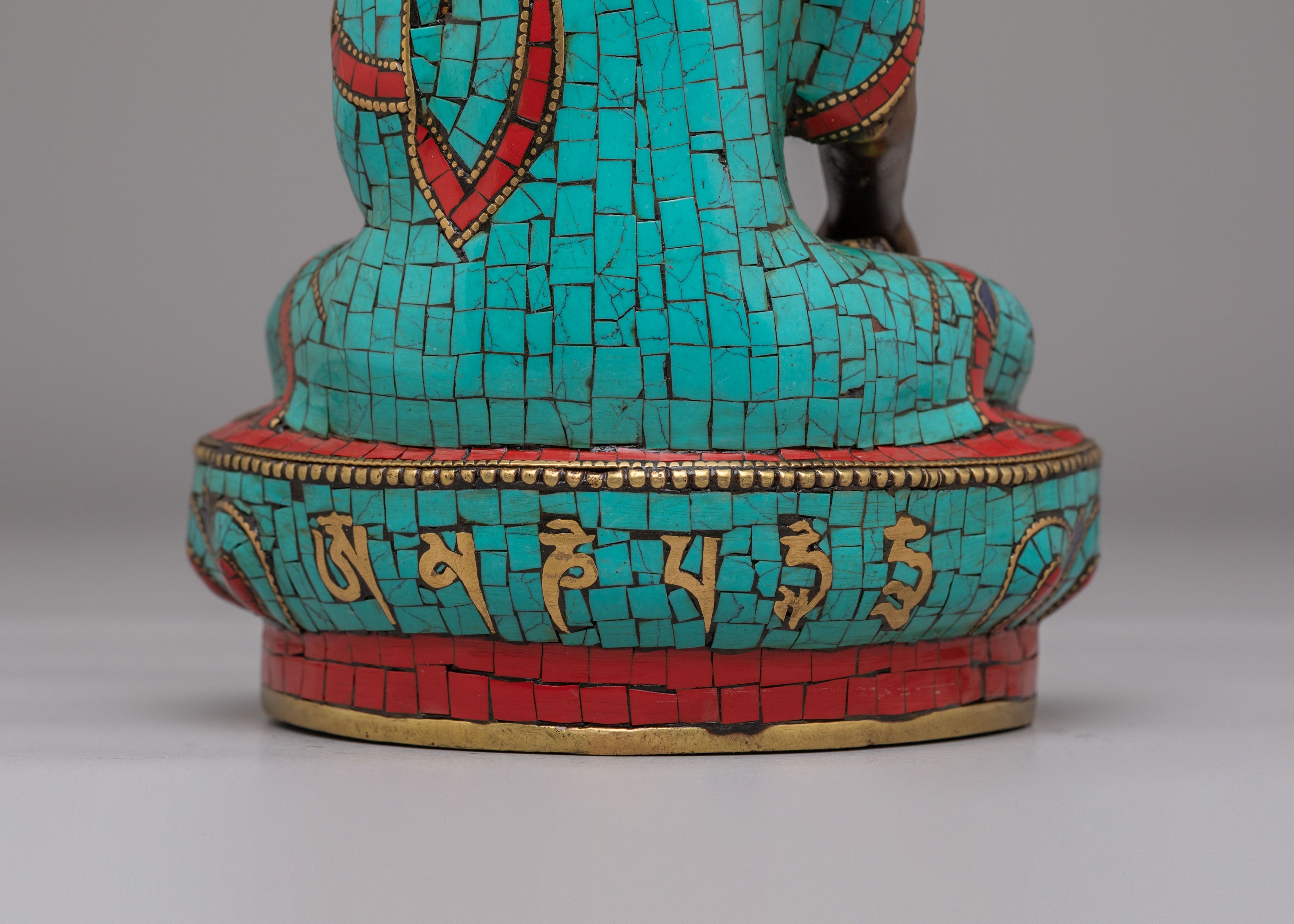 Shakyamuni Buddha Deity Figurine | Traditional Artwork
