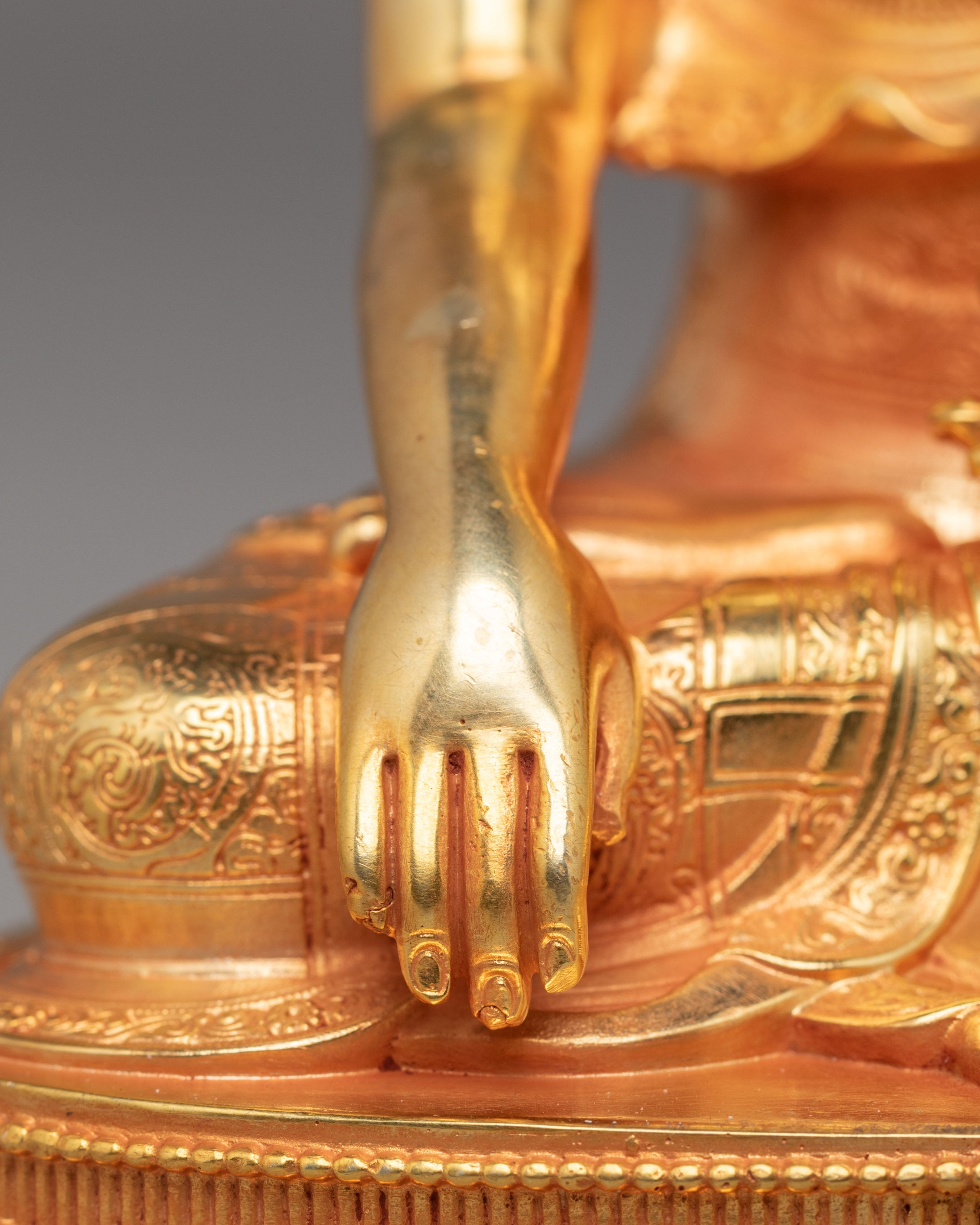 Machine-Made Shakyamuni Buddha Sculpture | Enlightened One