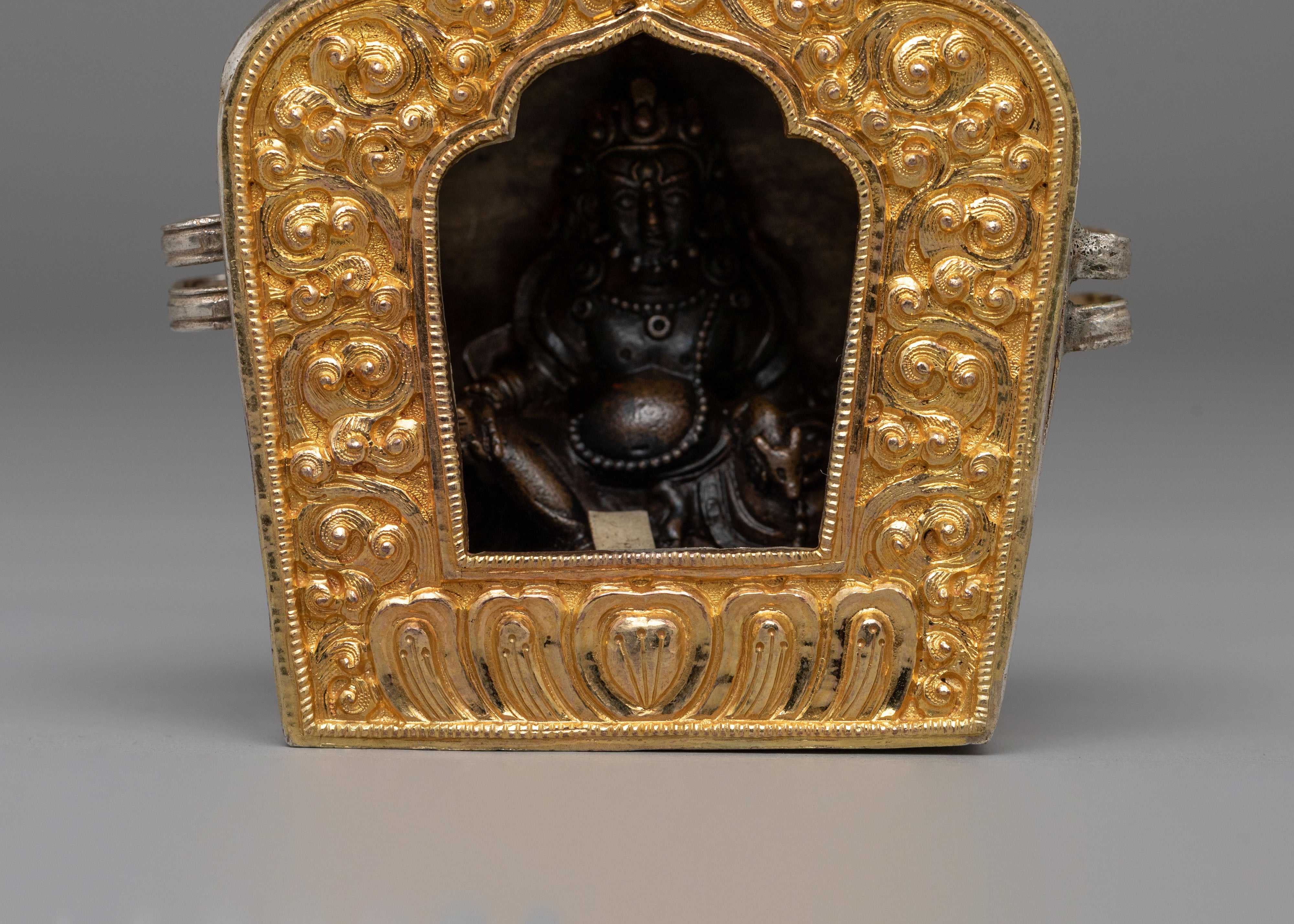 Buddhist Altar Ghau Box | Prayer Box for Shrine