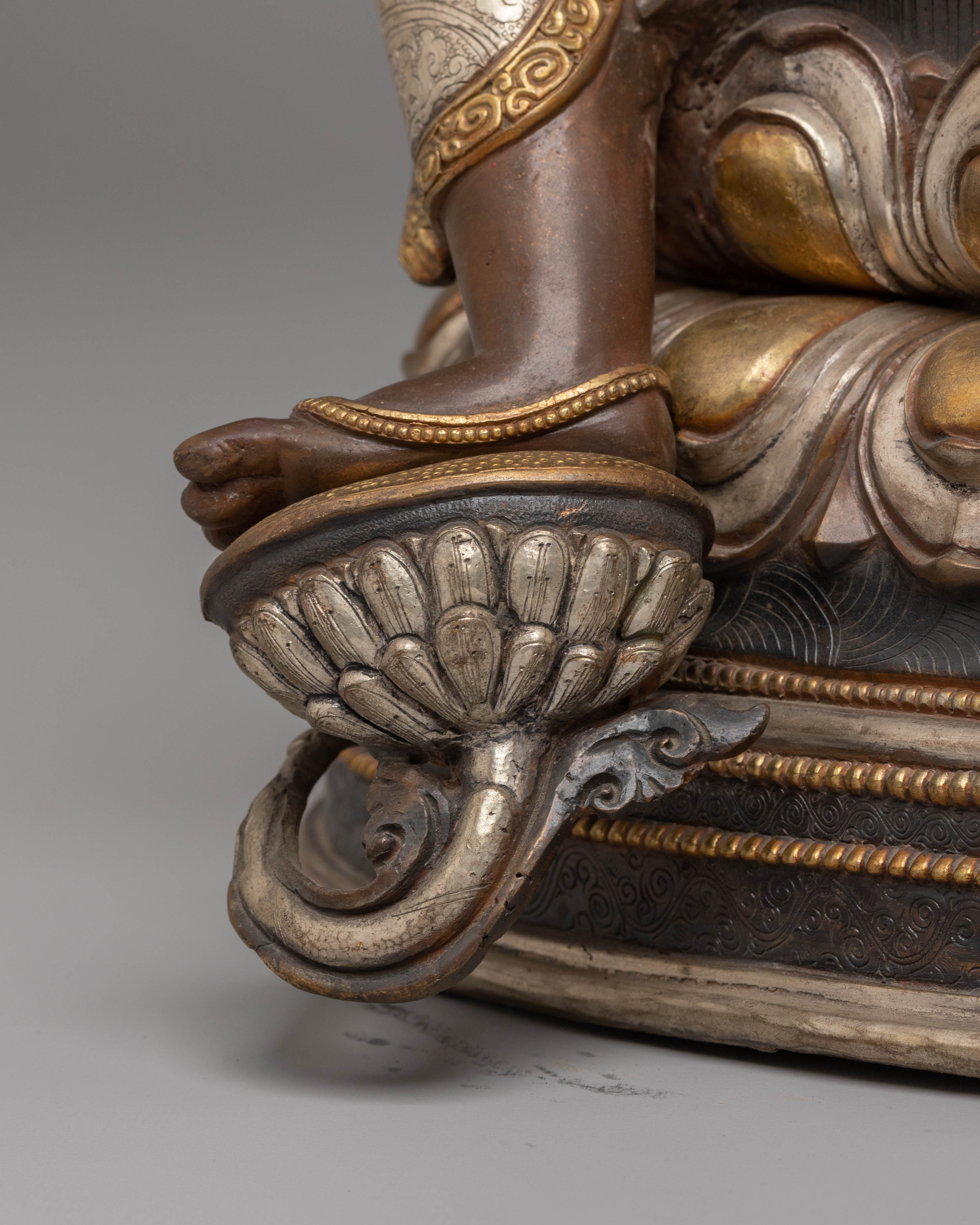 Sacred Shyama Tara Statue | Mother of Buddhas