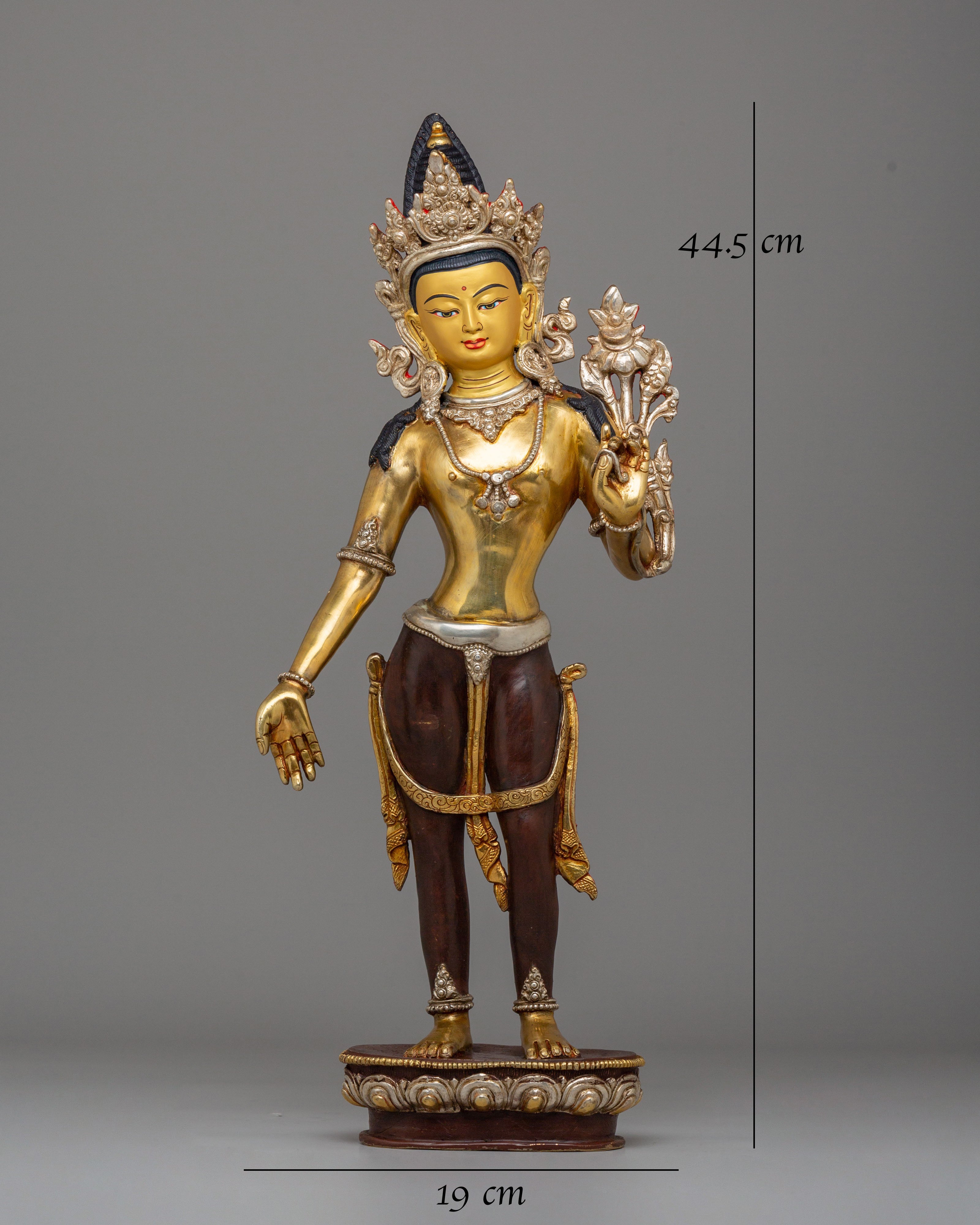 Statue of Bodhisattva Lokeshwora | Traditional Buddhist Art