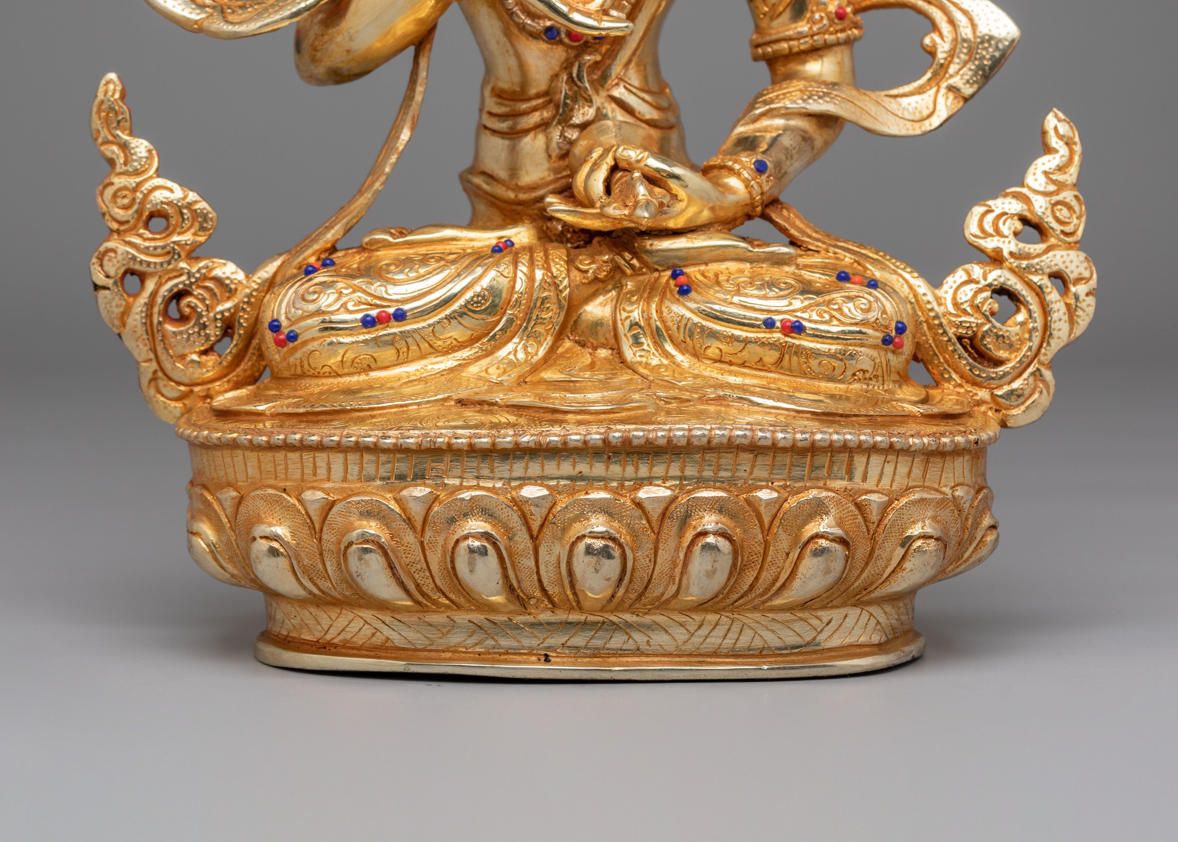 Himalayan Vajrasattva Altar Statue | Sacred Tibetan Artwork for Spiritual Decor