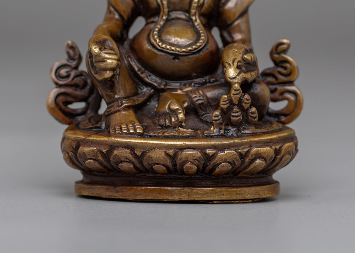 Dzambhala Meditation Wealth Deity Statue | Spiritual Decor for Prosperity