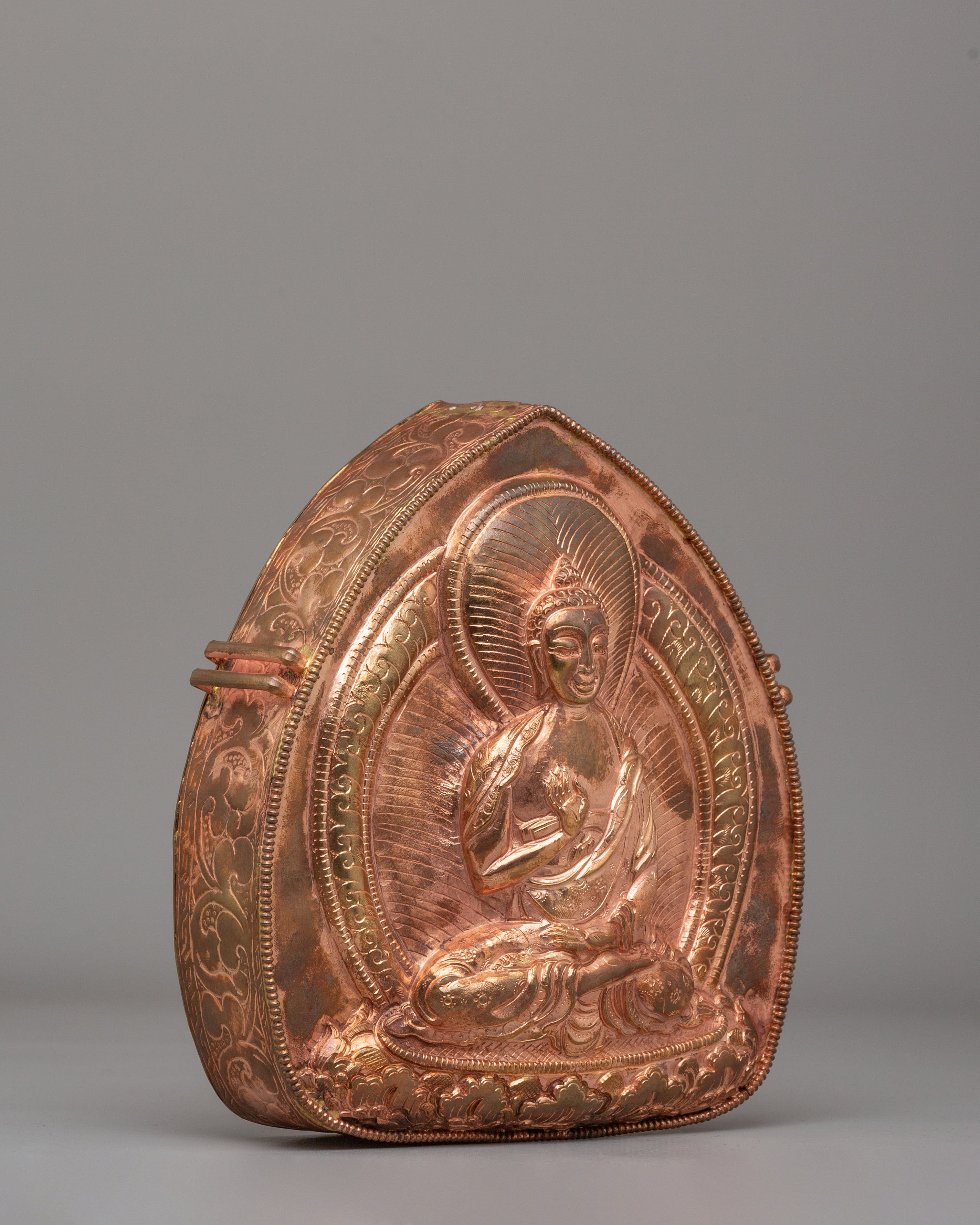 Tibetan Amogasiddhi Ghau Box | A Sacred Tibetan Prayer Amulet