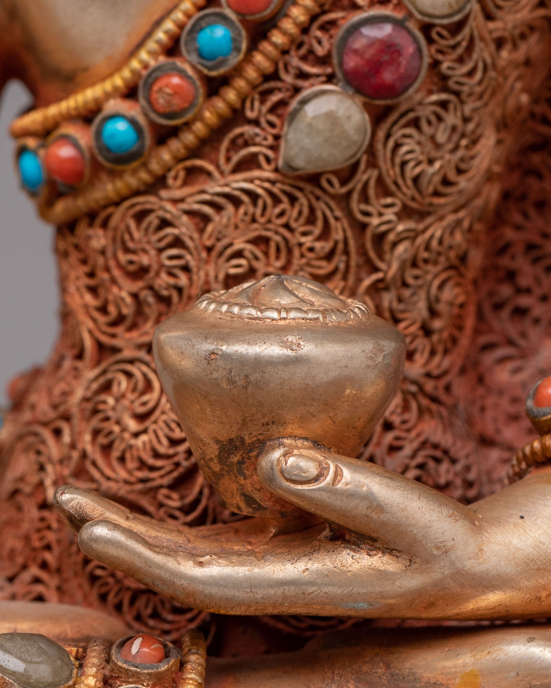 Handcrafted Shakyamuni Buddha Figurine | A Sacred Symbol of Enlightenment