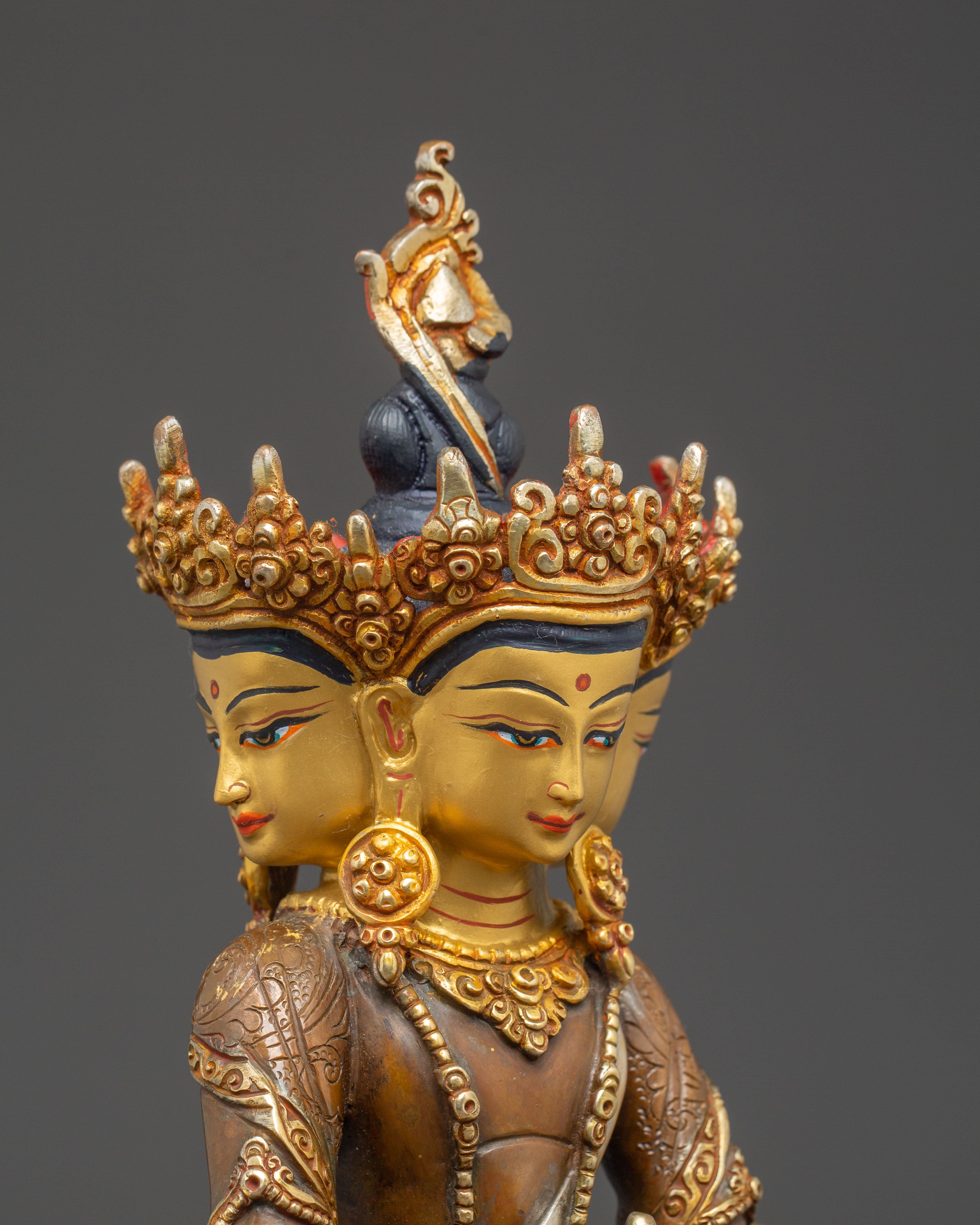 Traditional Vairocana Buddha Statue | Symbol of Cosmic Enlightenment