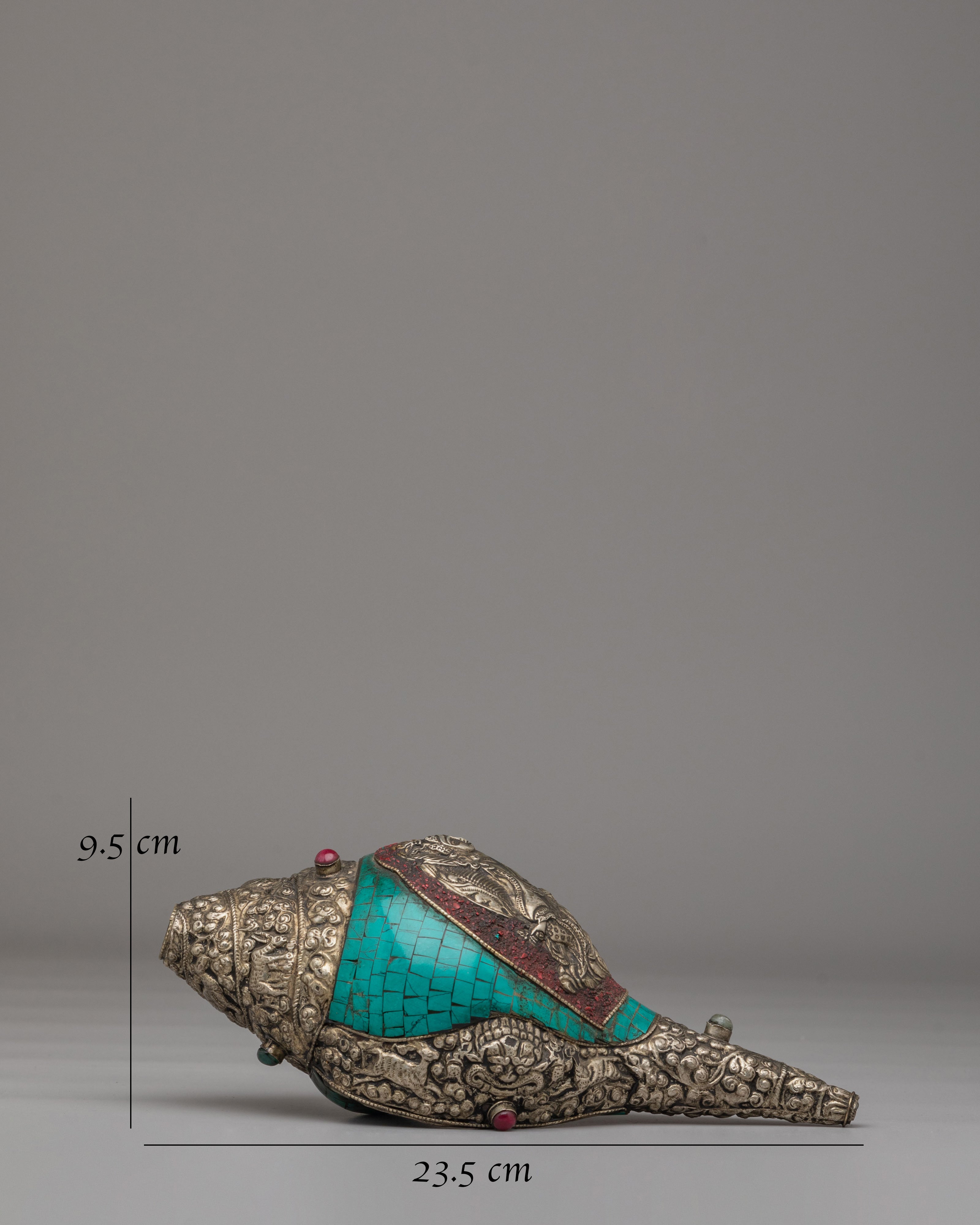 Guru Rinpoche Carved Conch | Tibetan Ritual Object