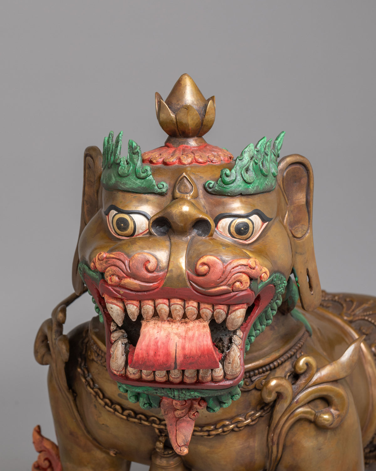 Protective Guardian Lion Statue Set | Symbol of Strength and Power