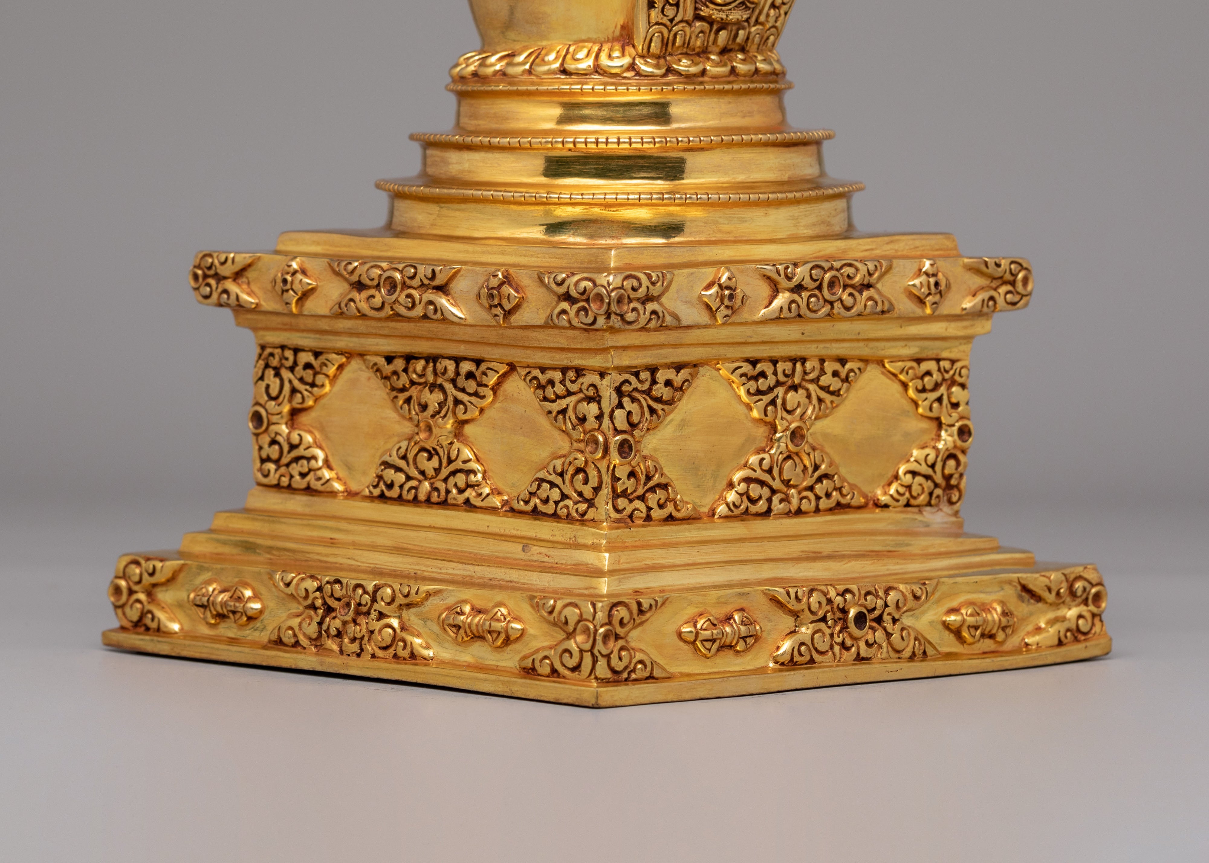 Tibetan Namgyalma Shrine Stupa | Meditation Altar Decor
