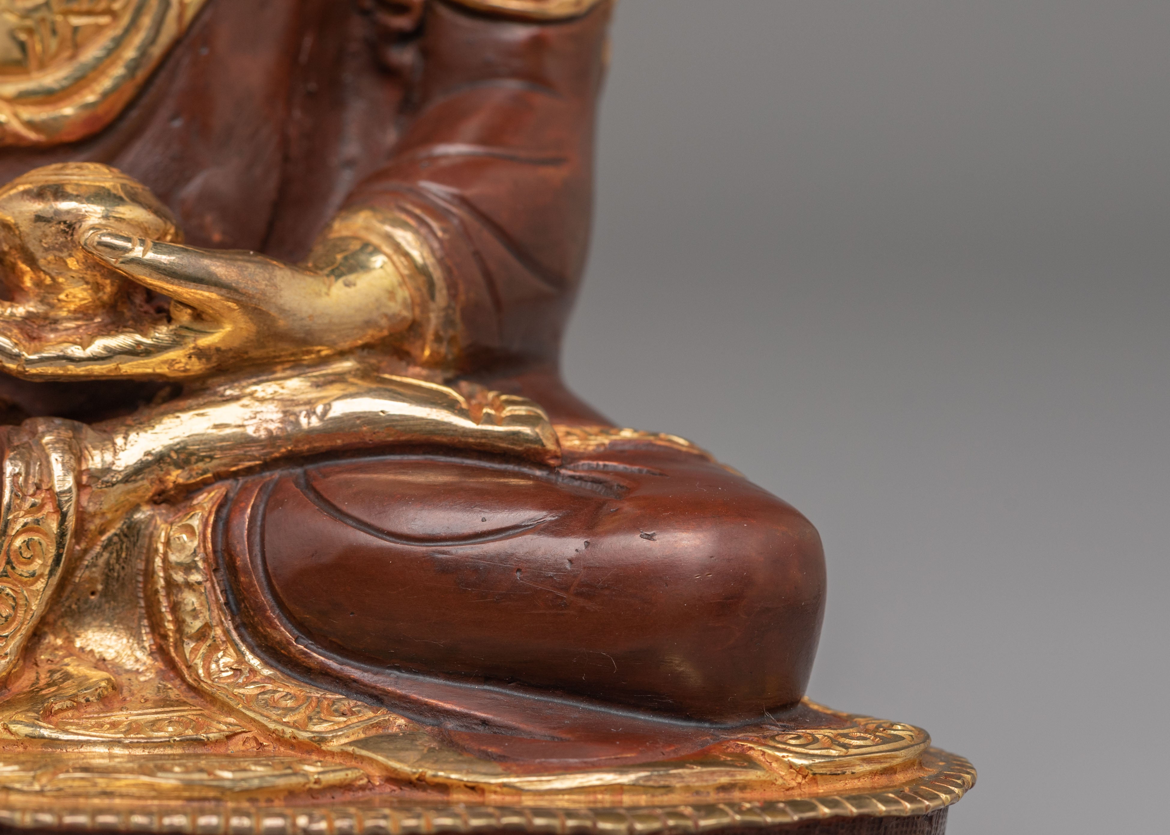 Divine Sage Buddha Shakyamuni Statue | Handcrafted Spiritual Decor