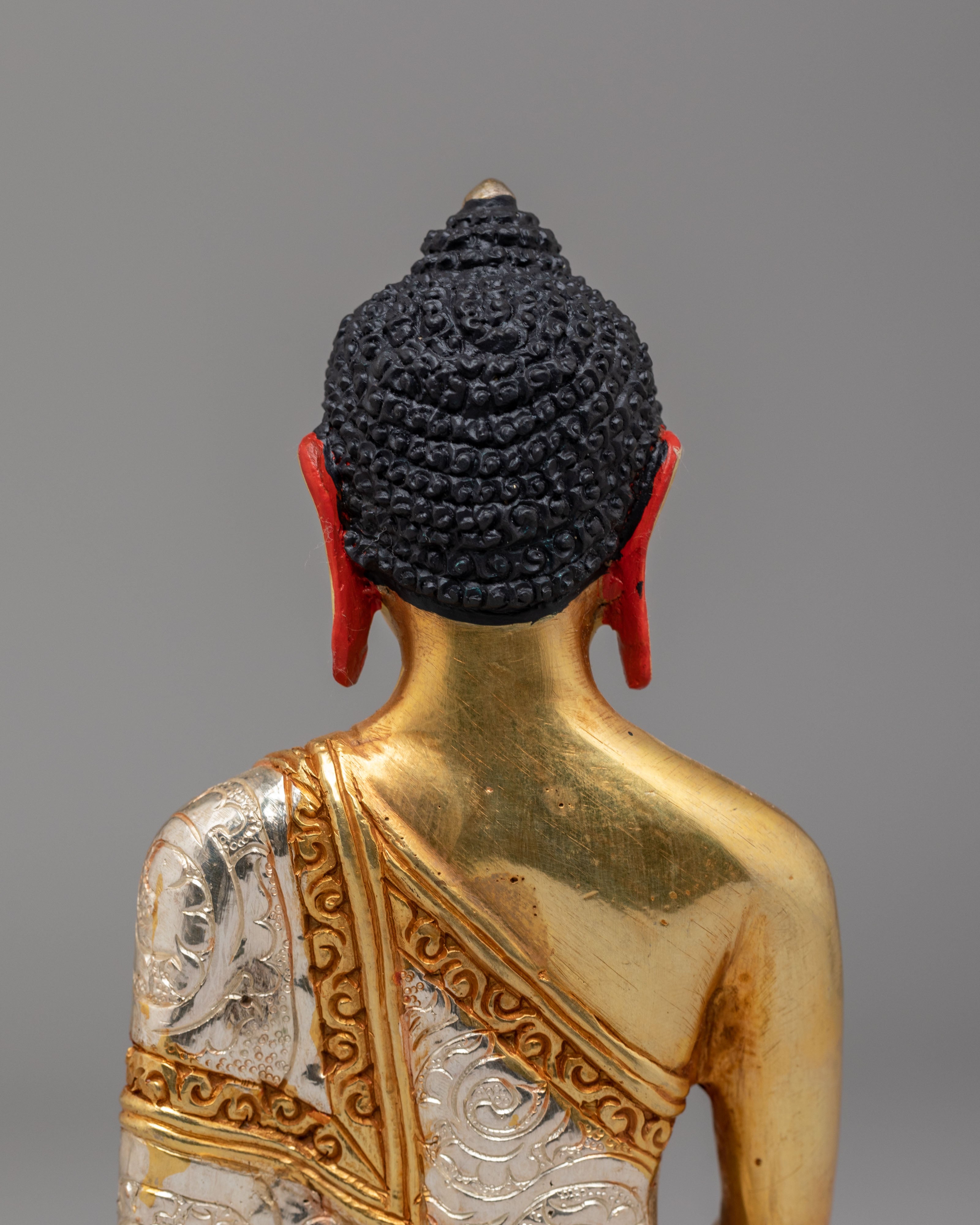 Sacred Shakyamuni Buddha Shrine Statue | A Sacred Symbol of Peace and Enlightenment