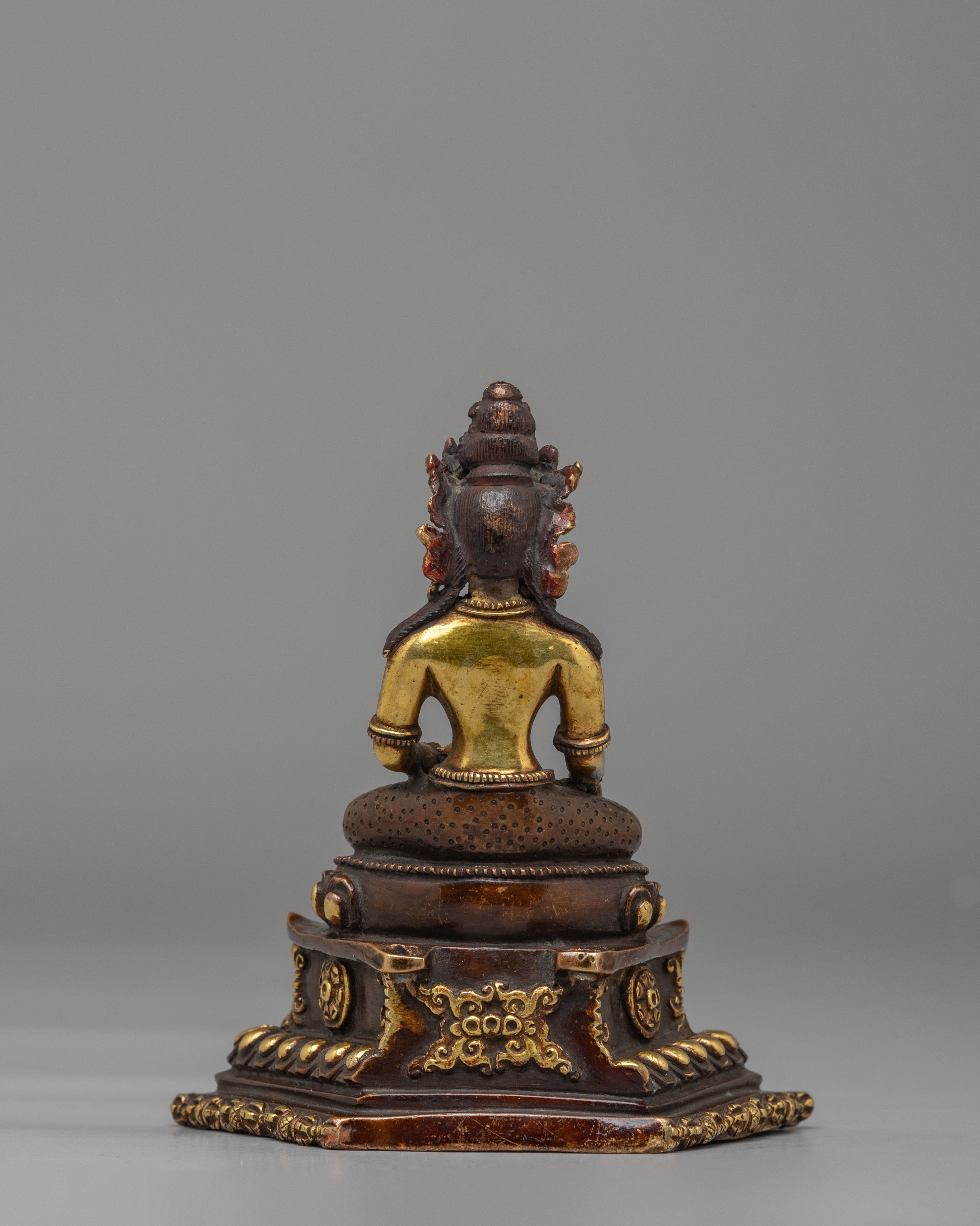 Crown Shakyamuni Buddha on Throne Statue | Symbol of Serenity and Wisdom