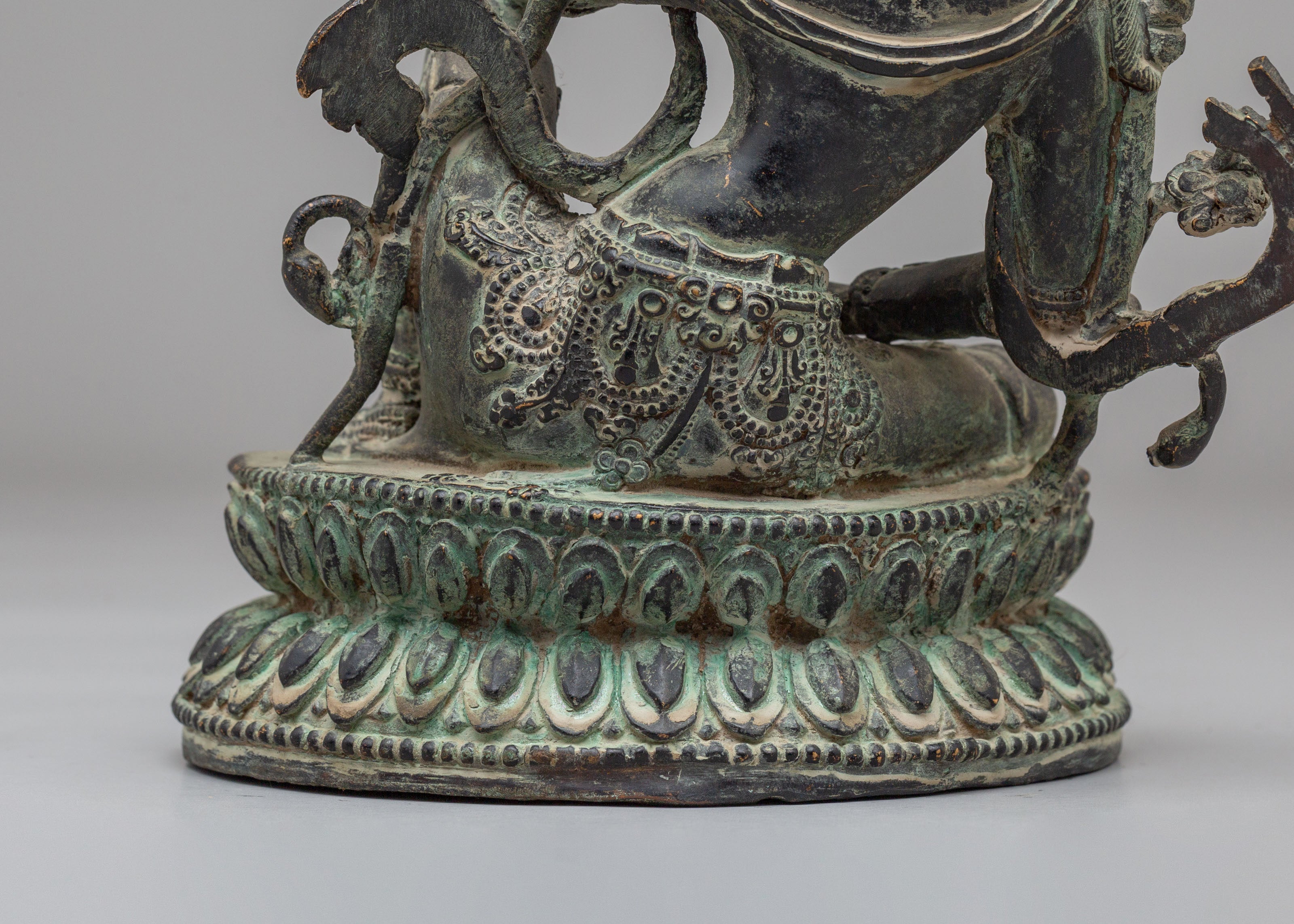 Bodhisattva of Mercy Guanyin Statue | Goddess of Compassion & Healing